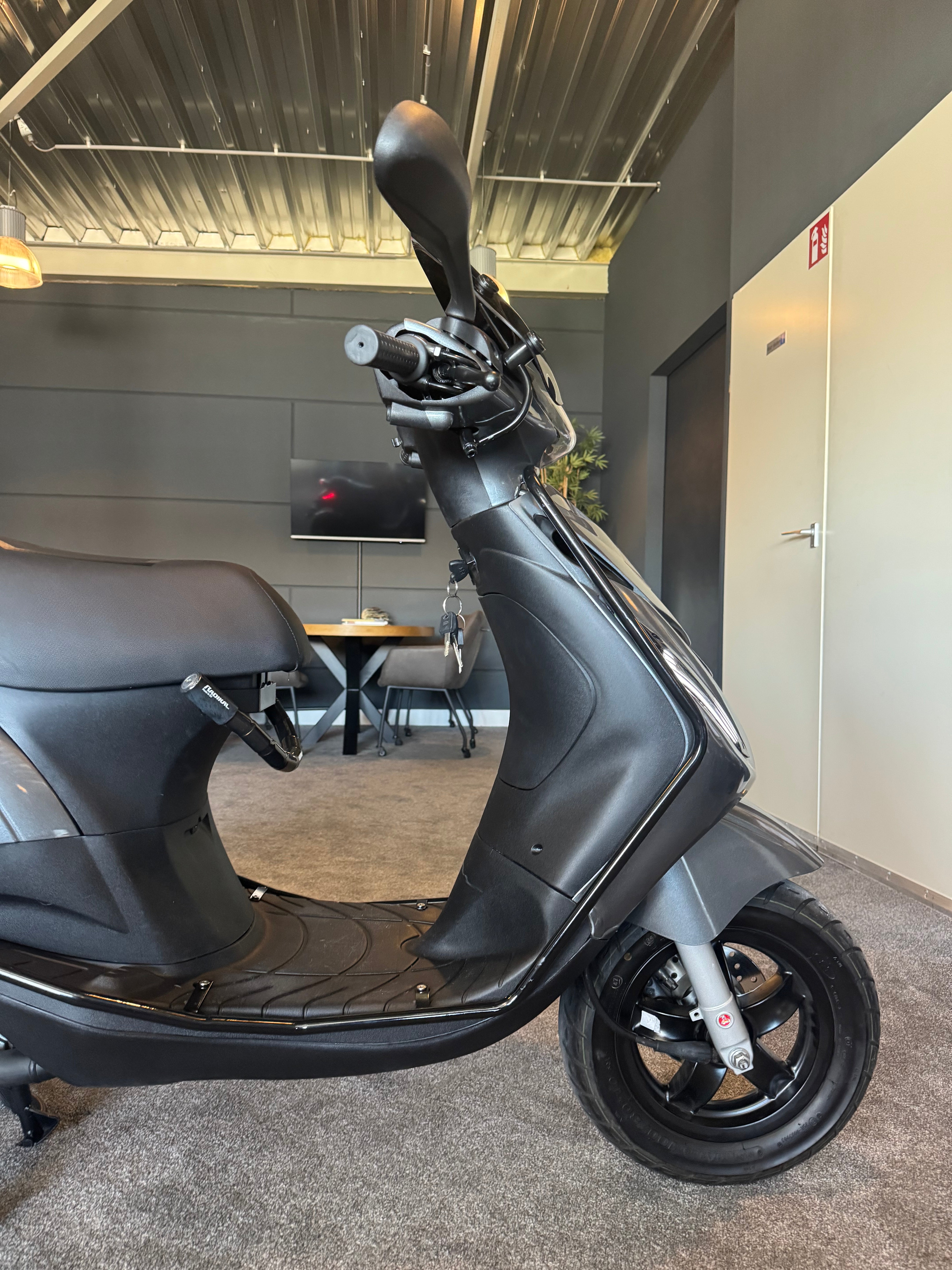 Piaggio Zip 50s | Full option | Brom | Garantie | Custom