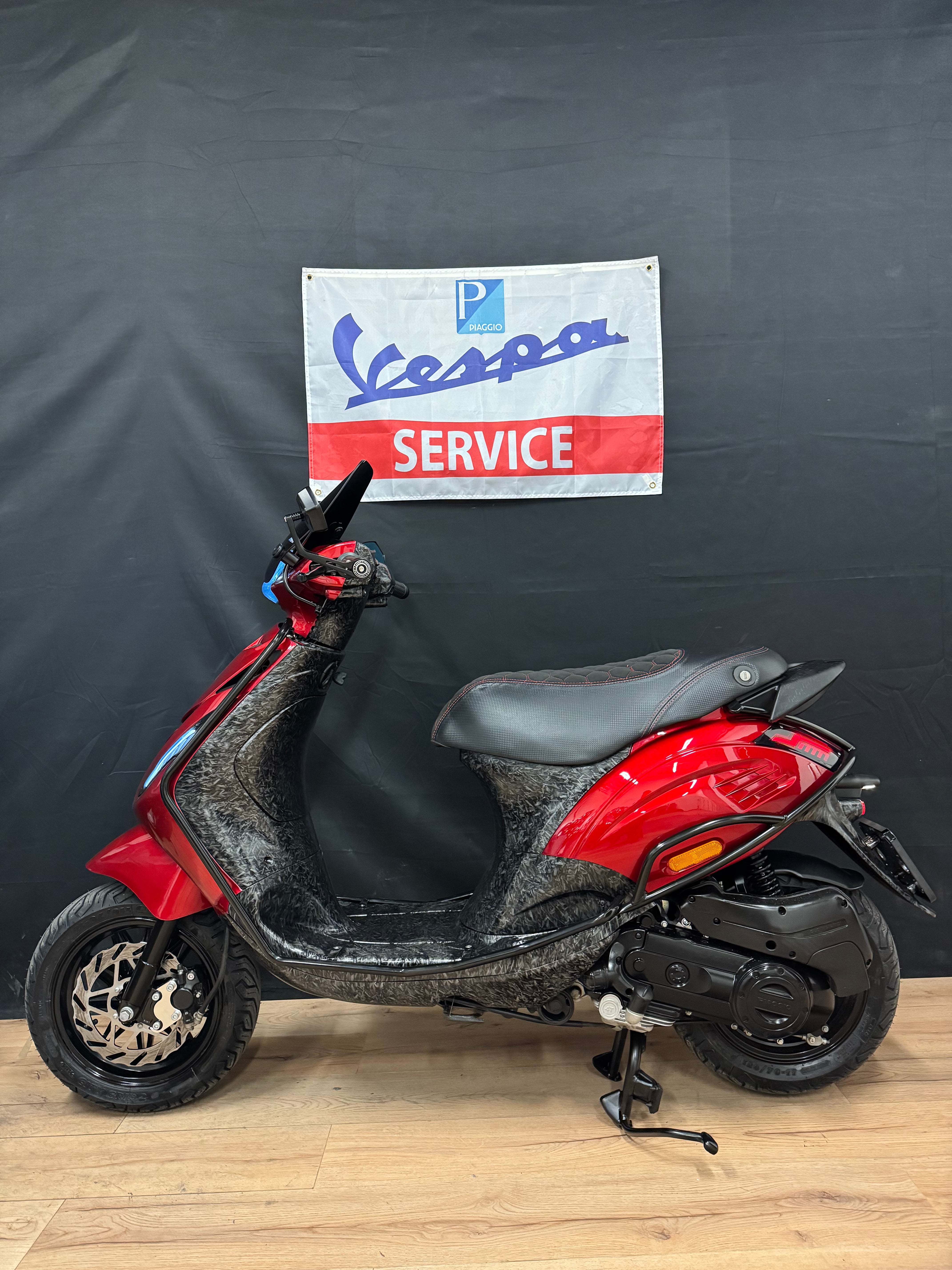 Piaggio Zip 50s | Custom | Full option | 1/1 | Garantie