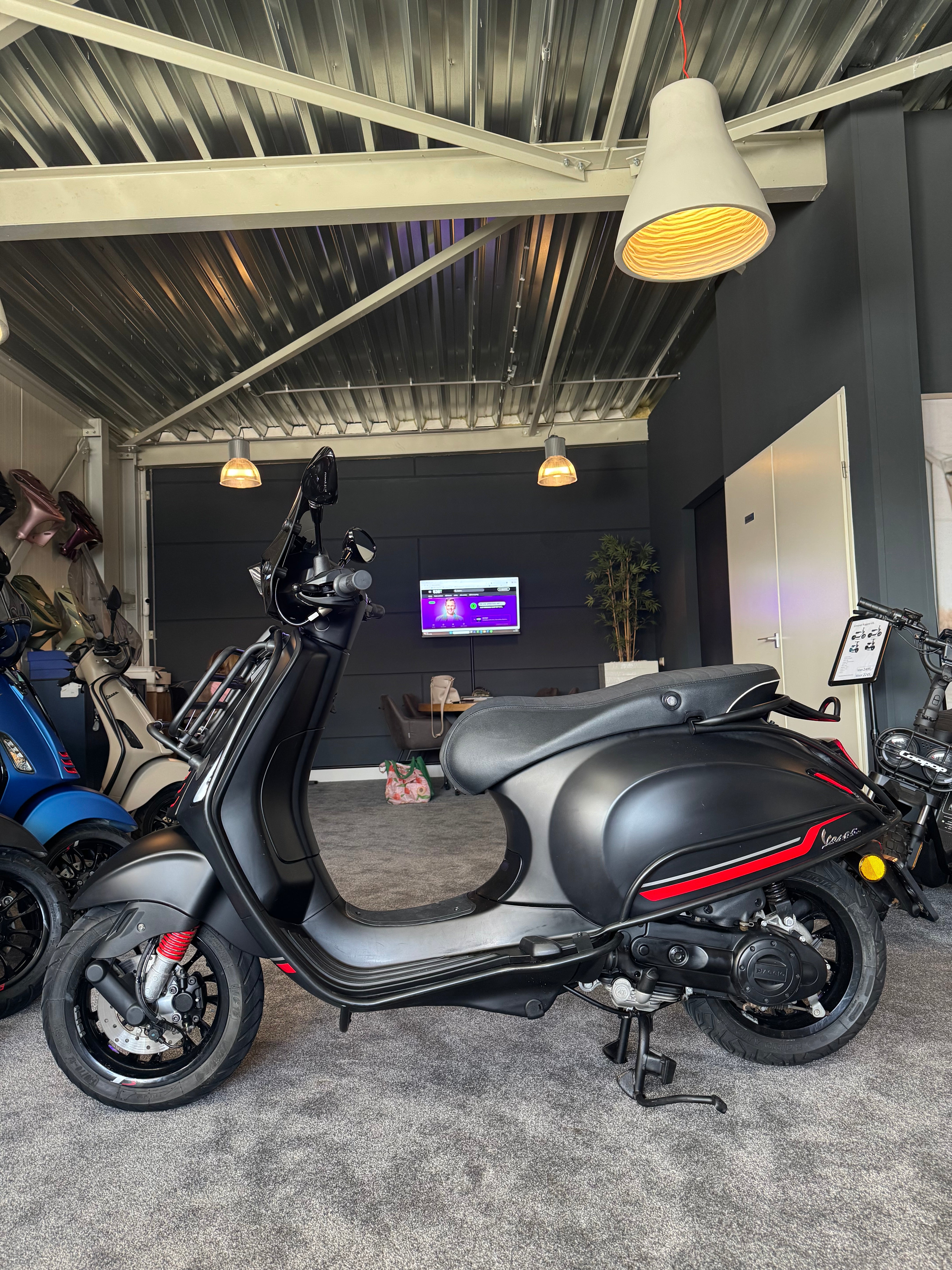 Vespa sprint 50S | Full option | Brom | Garantie
