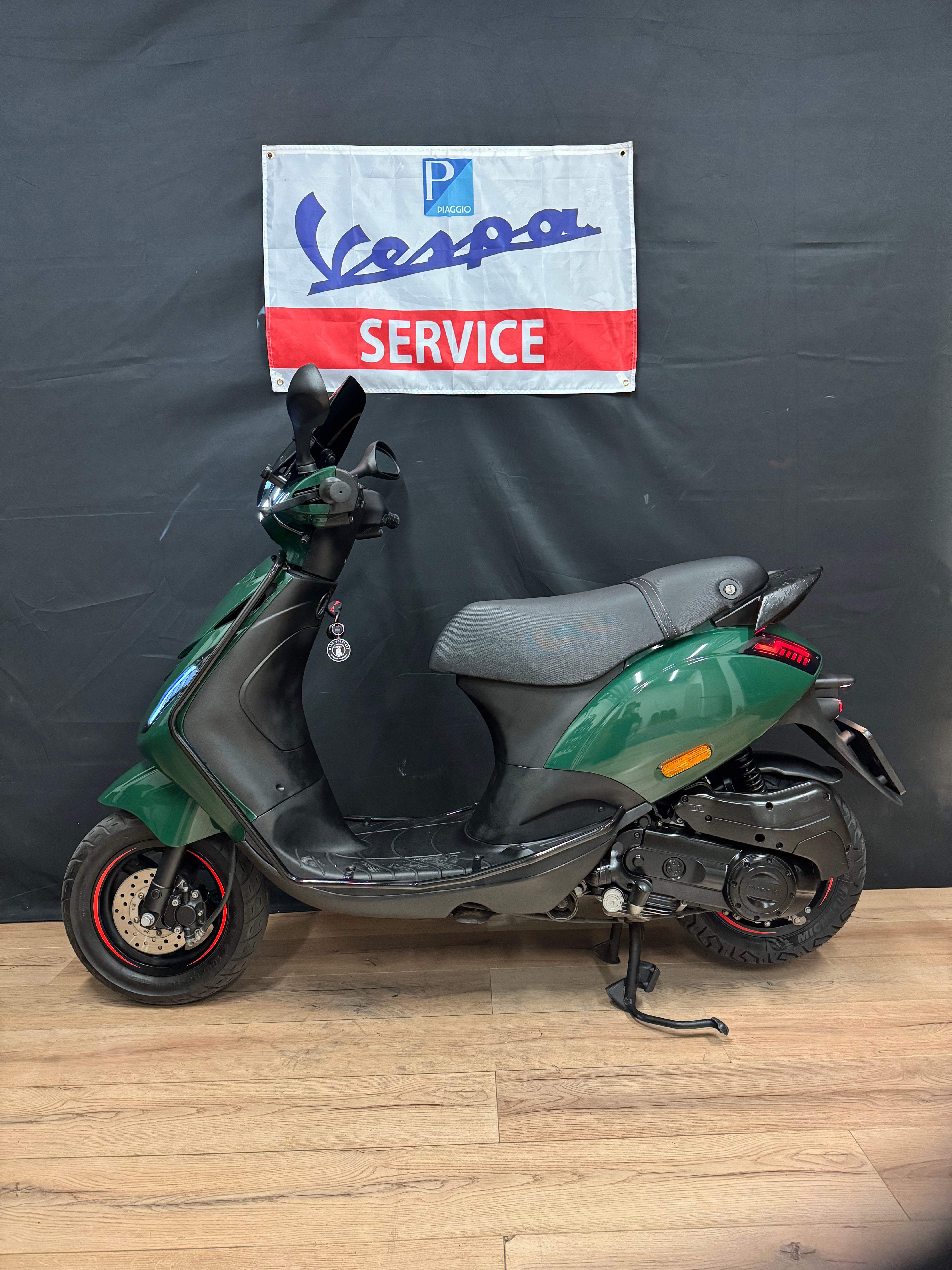 Piaggio Zip 50s | Full option | Custom | Brom | Garantie