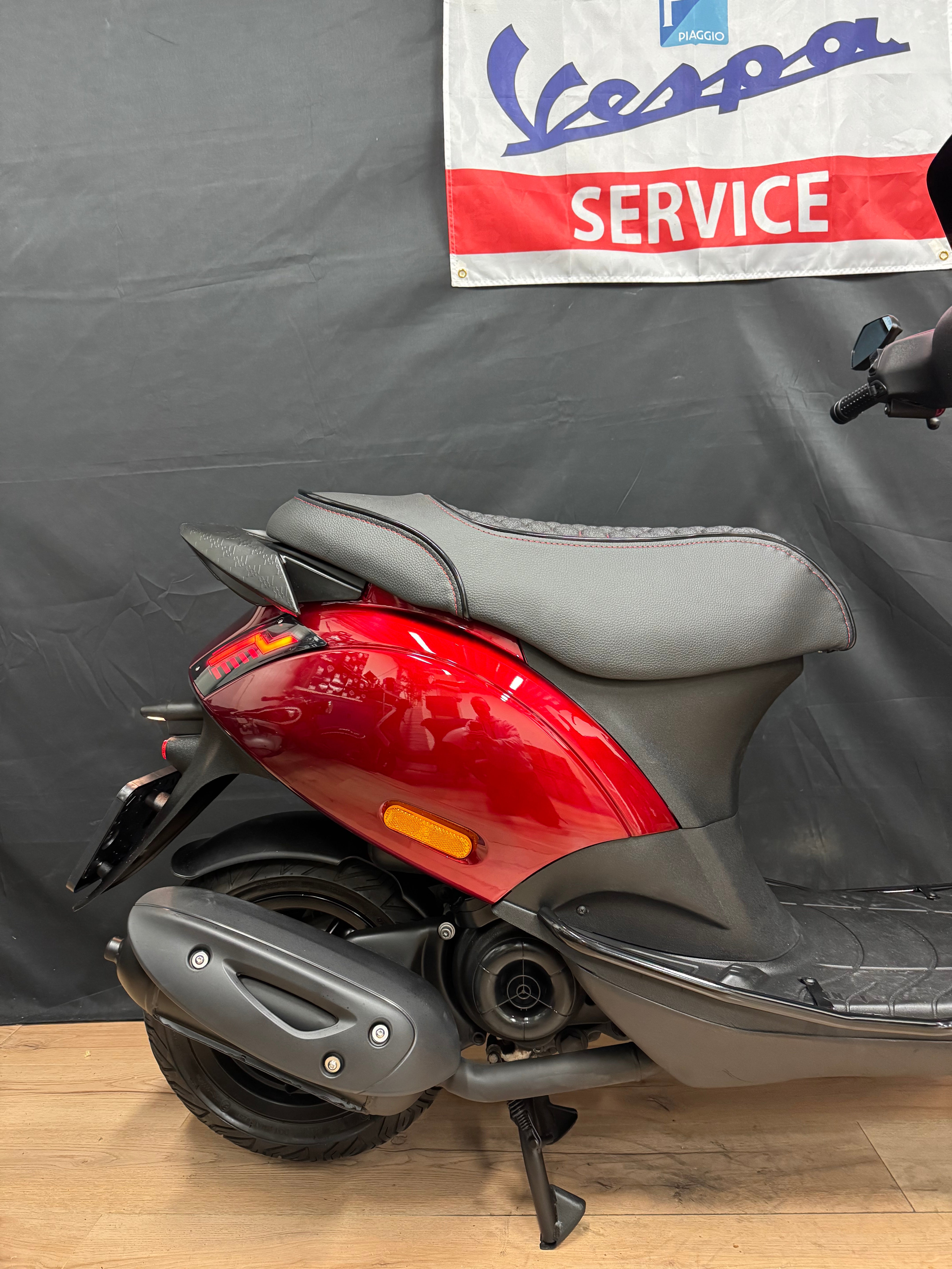 Piaggio Zip 50s | Full option | Custom | Brom | Garantie