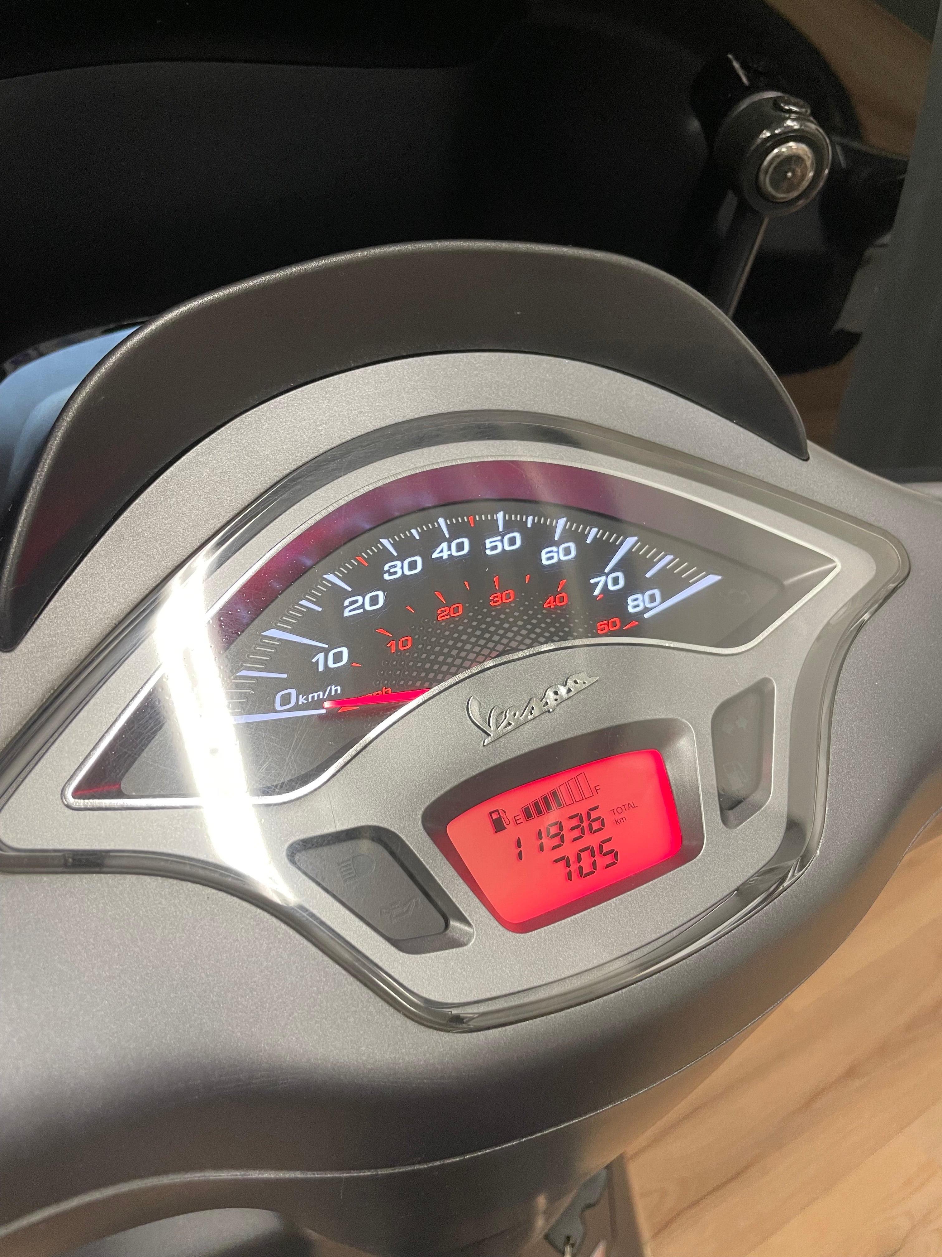 Vespa sprint 50S | Nieuwstaat | Garantie | Iget | option