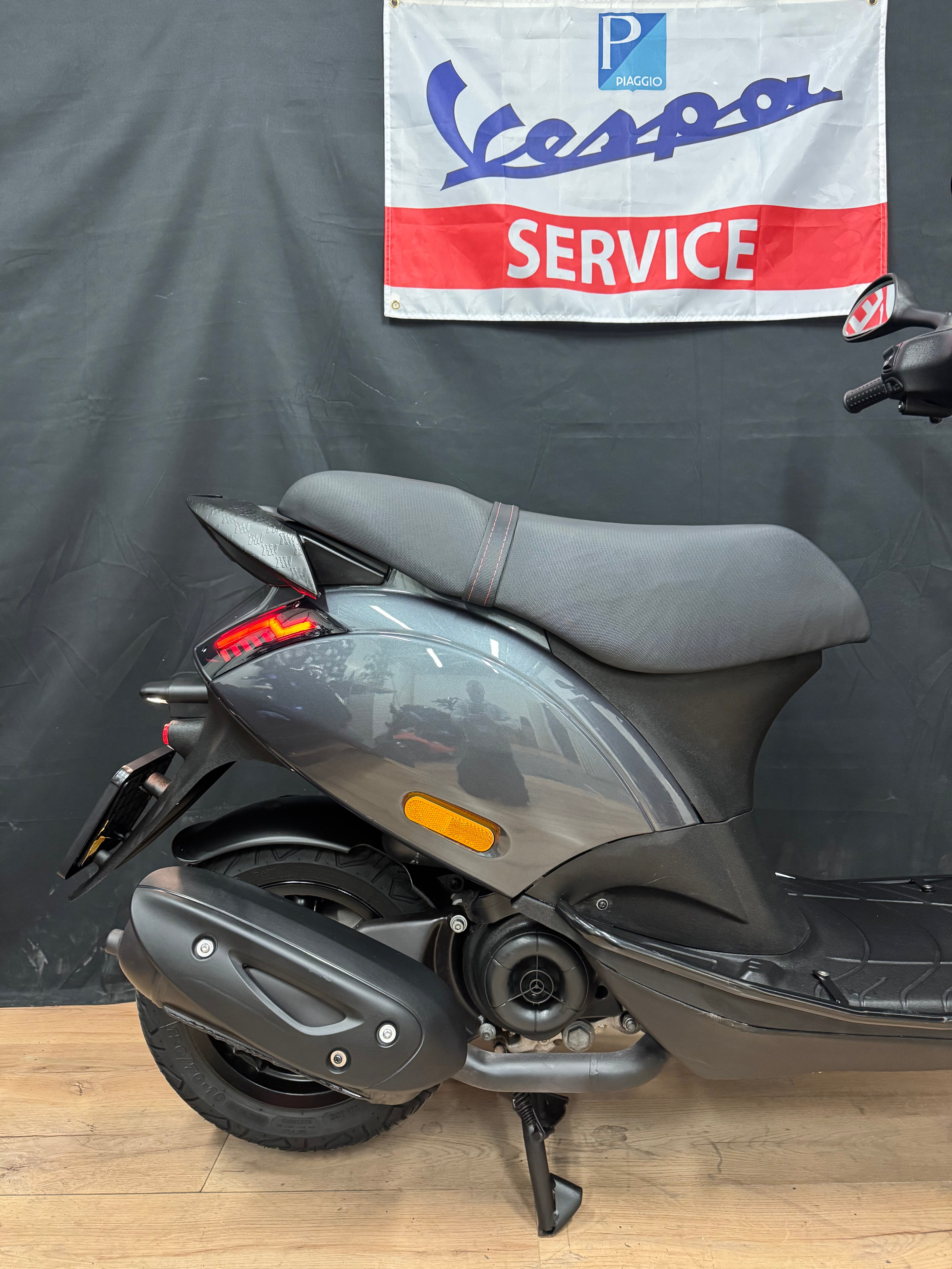 Piaggio Zip 50S | 2024 | Full option | Garantie | Brom