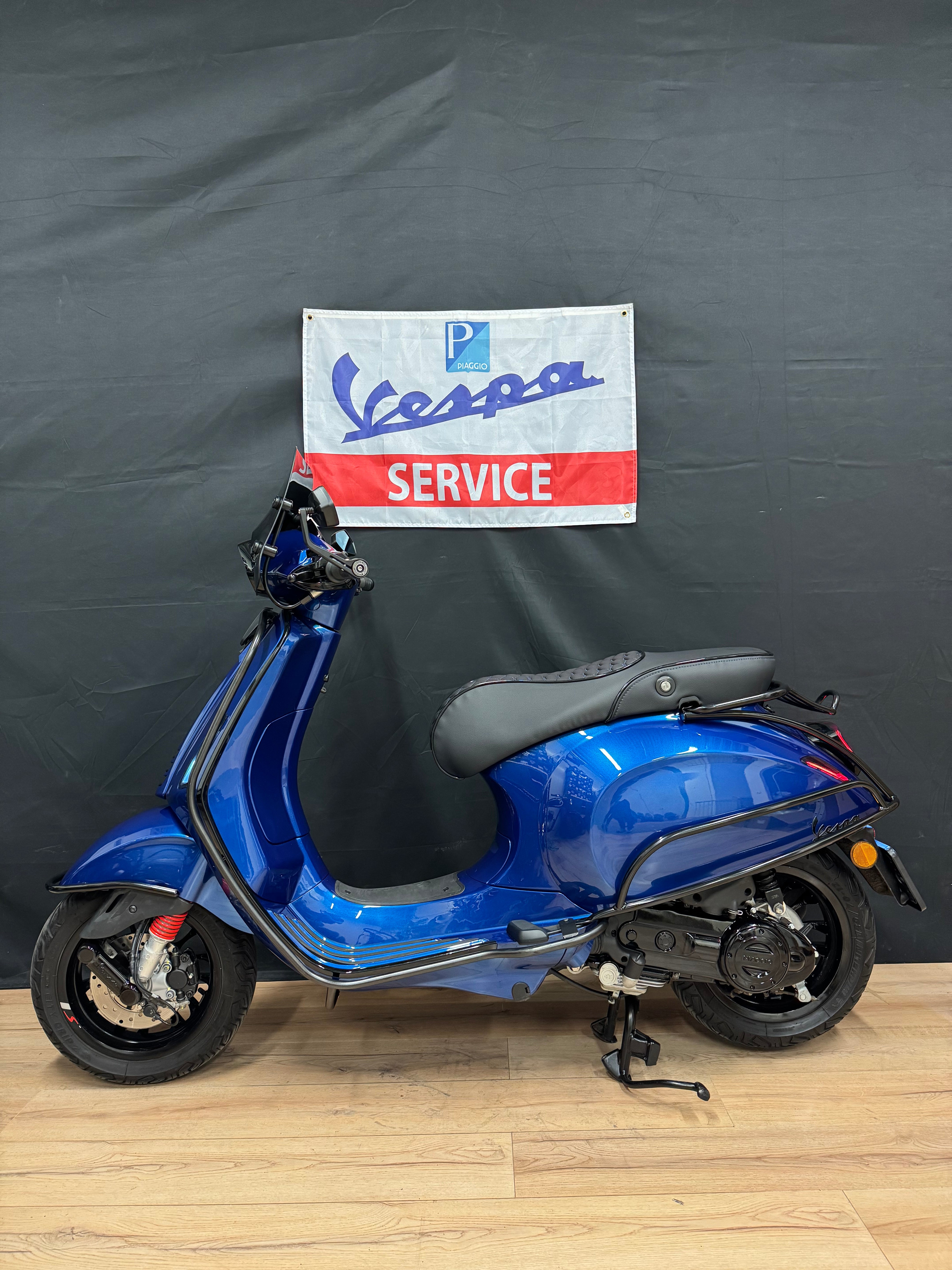Vespa Sprint 50s | Custom | 2023 | Full option | Garantie