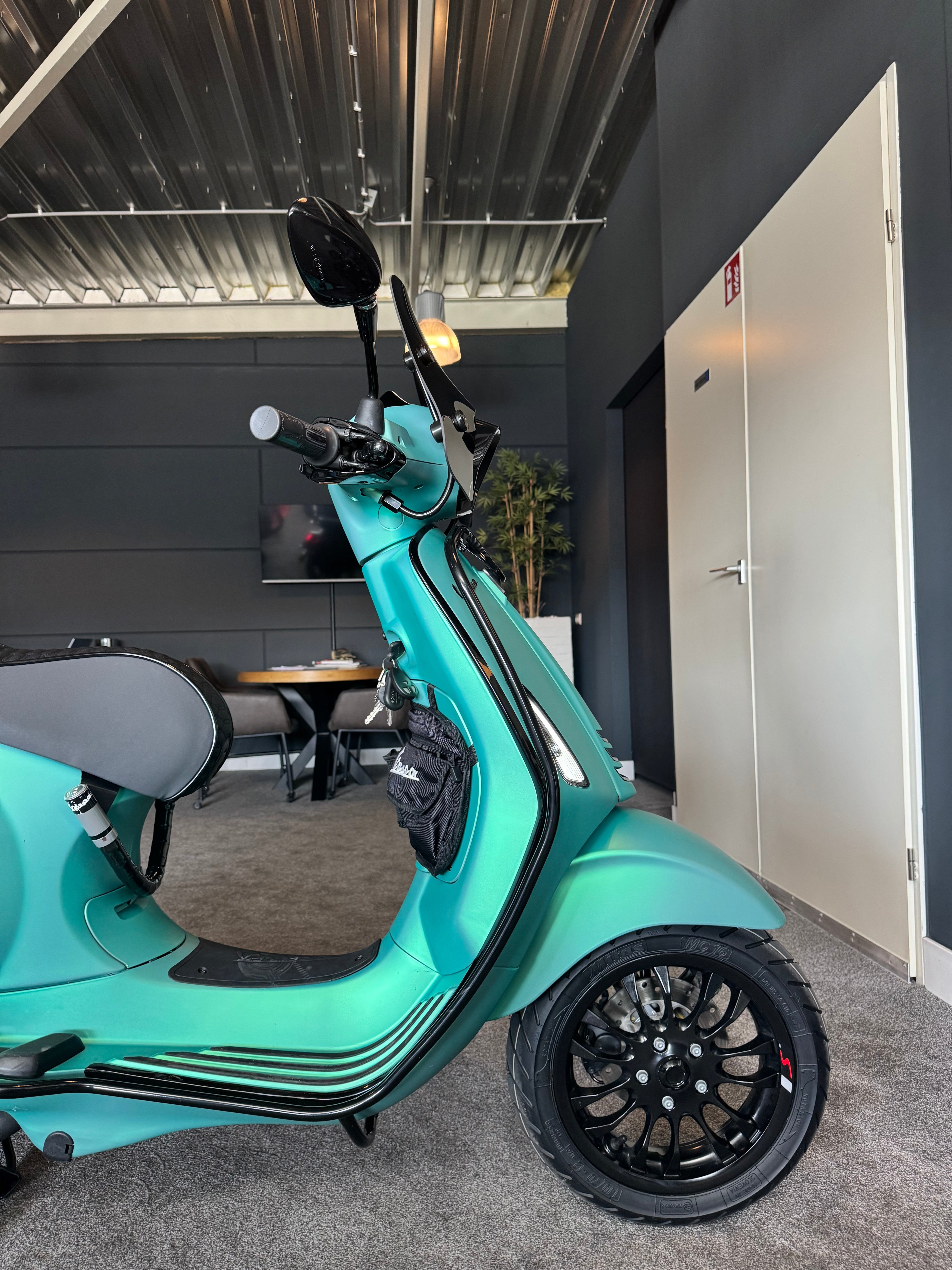 Vespa sprint 50s | Custom | Full option | Brom | Garantie
