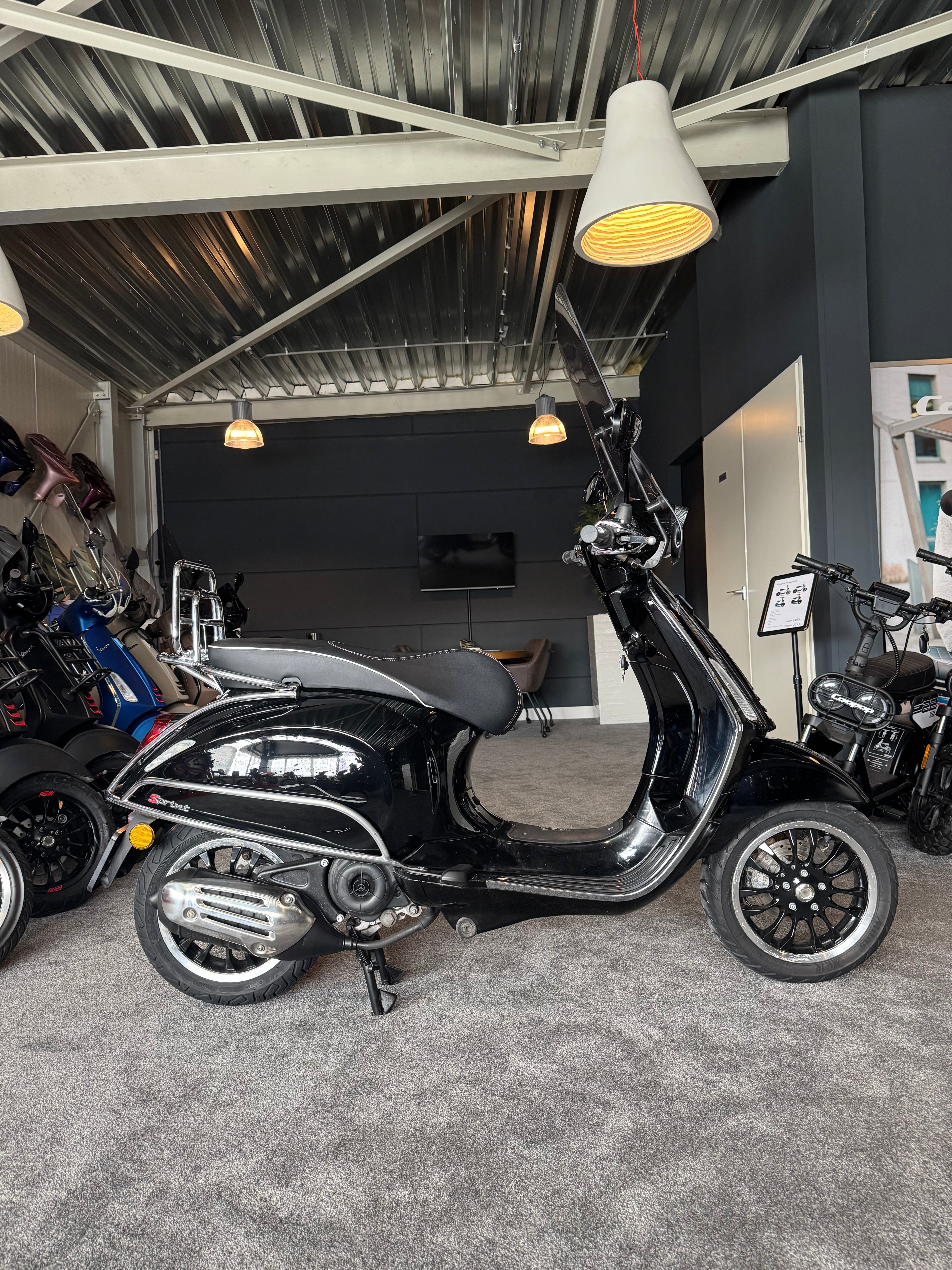 Vespa sprint 50S | Brom | 2020 | Garantie | 2e eigenaar