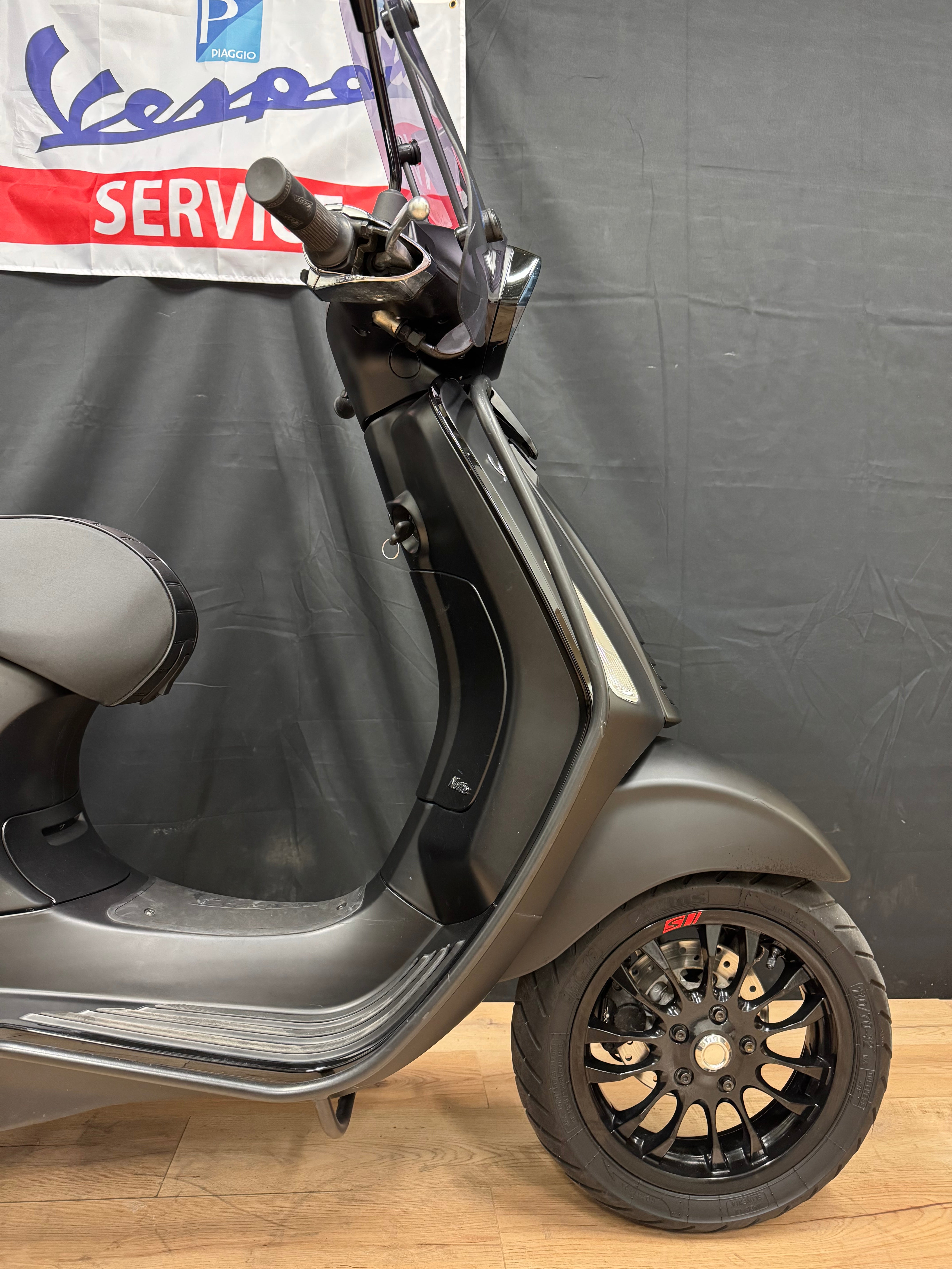 Vespa Sprint 50s | Notte | 2019 | Dealer onderhouden