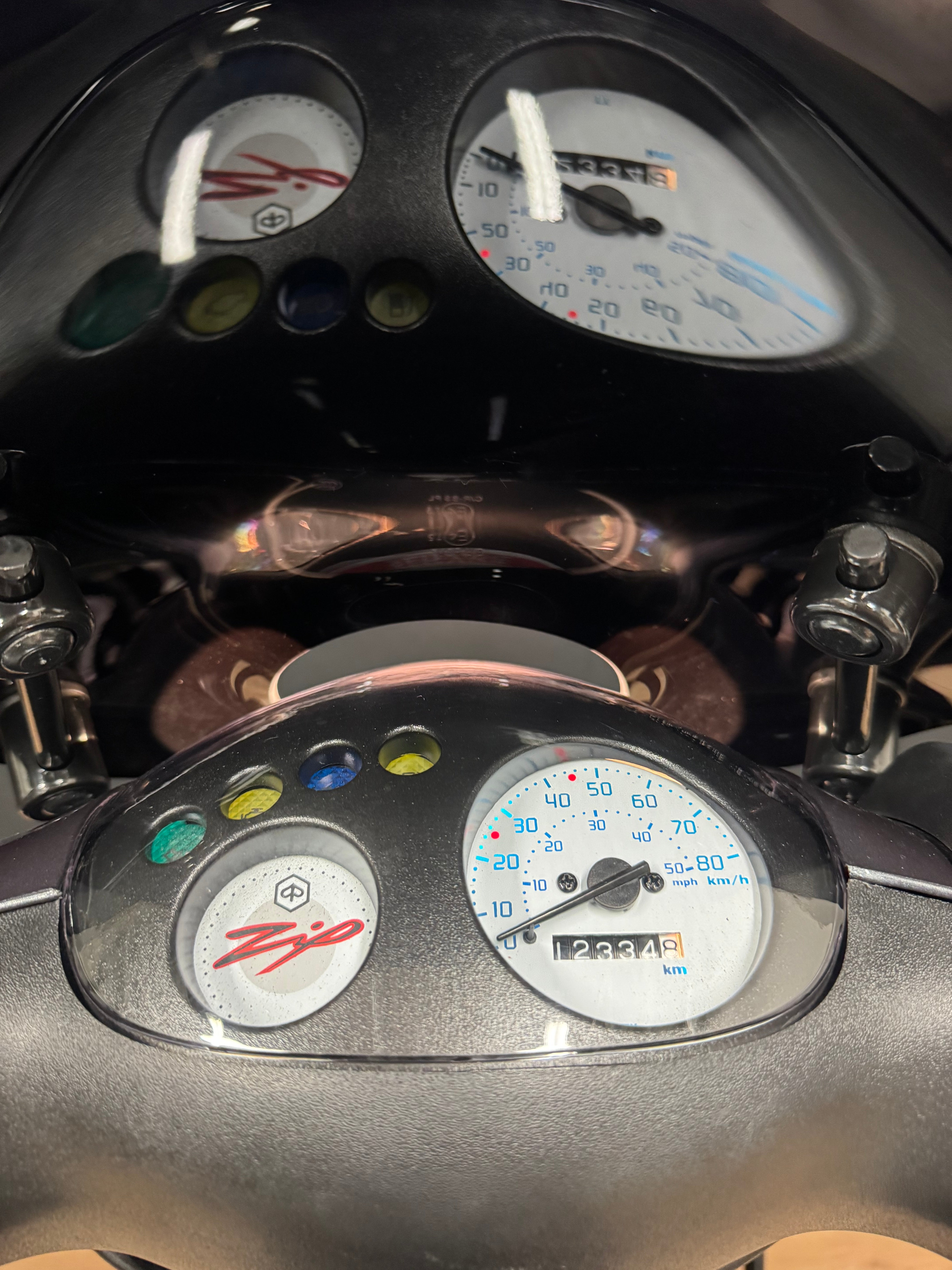 Piaggio Zip 50S | 2024 | Full option | Garantie | Brom