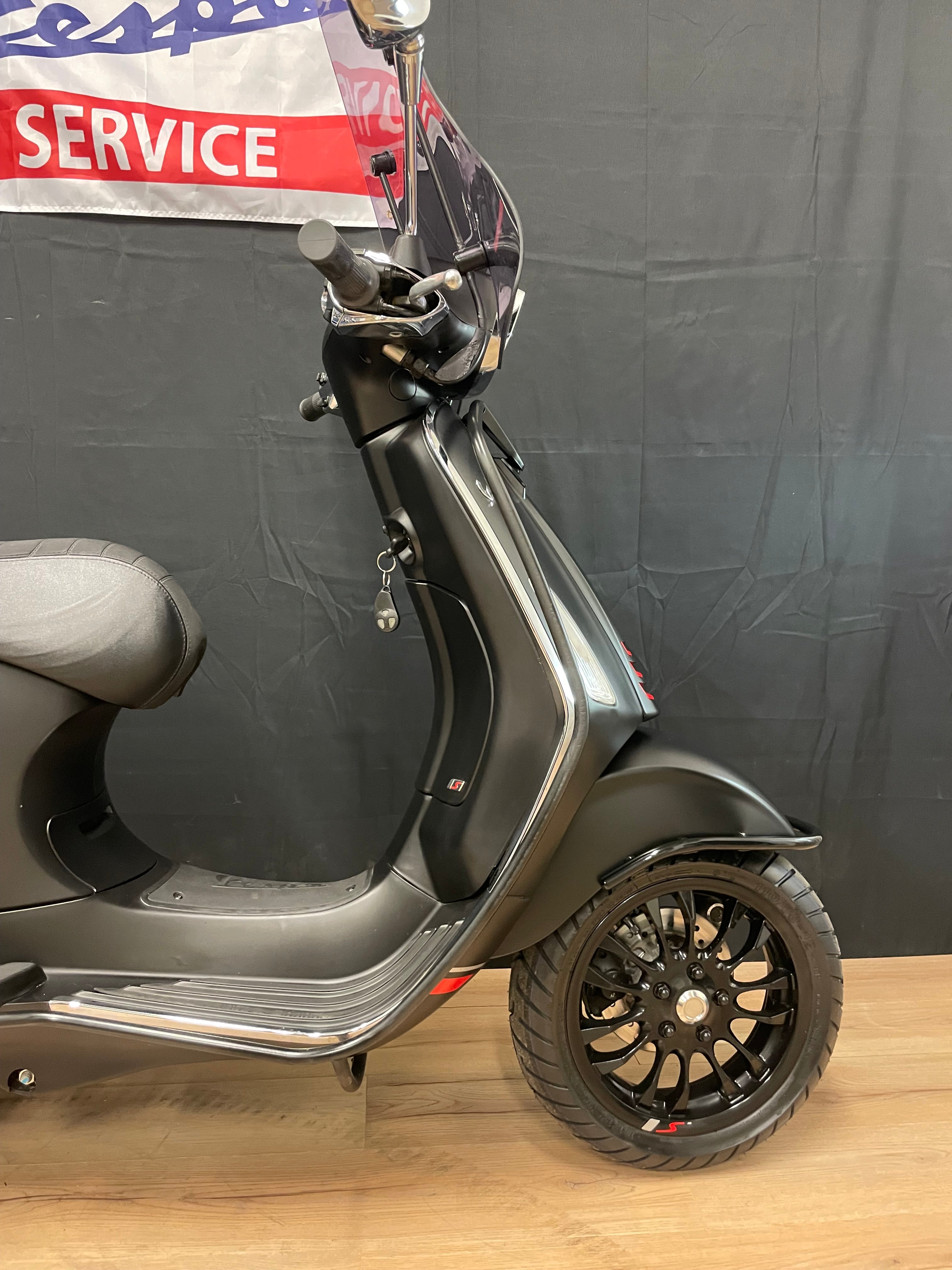 Vespa sprint 50S | Nieuwstaat | Garantie | Iget | option
