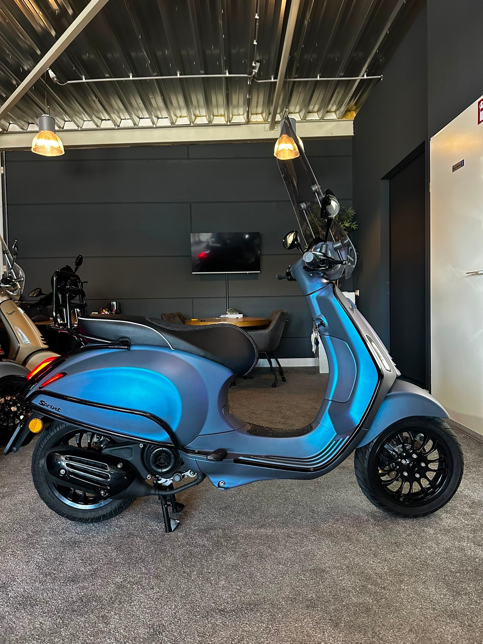 Vespa sprint 50S | Custom | Full option | Garantie | Cameleon
