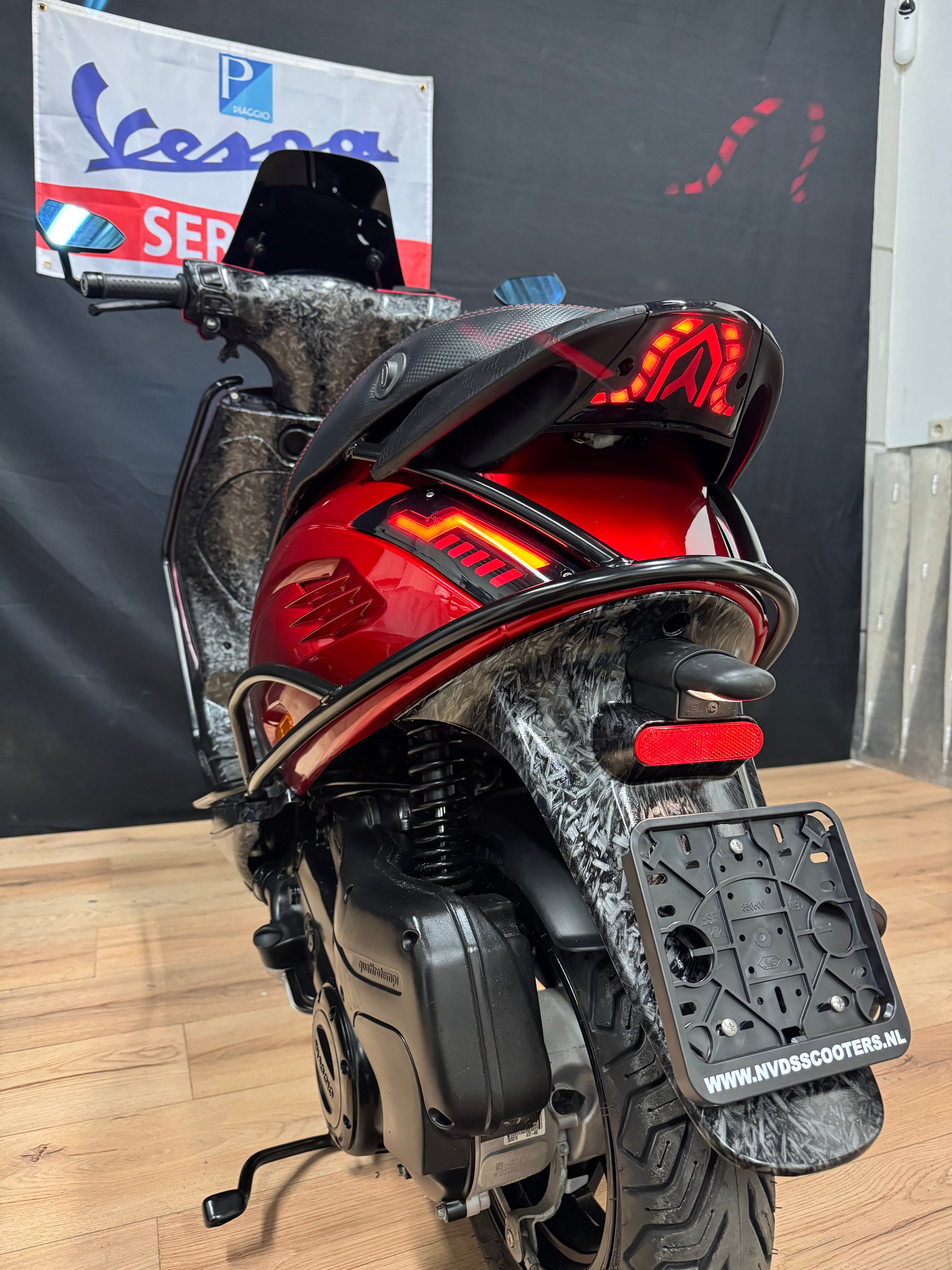 Piaggio Zip 50s | Custom | Full option | 1/1 | Garantie