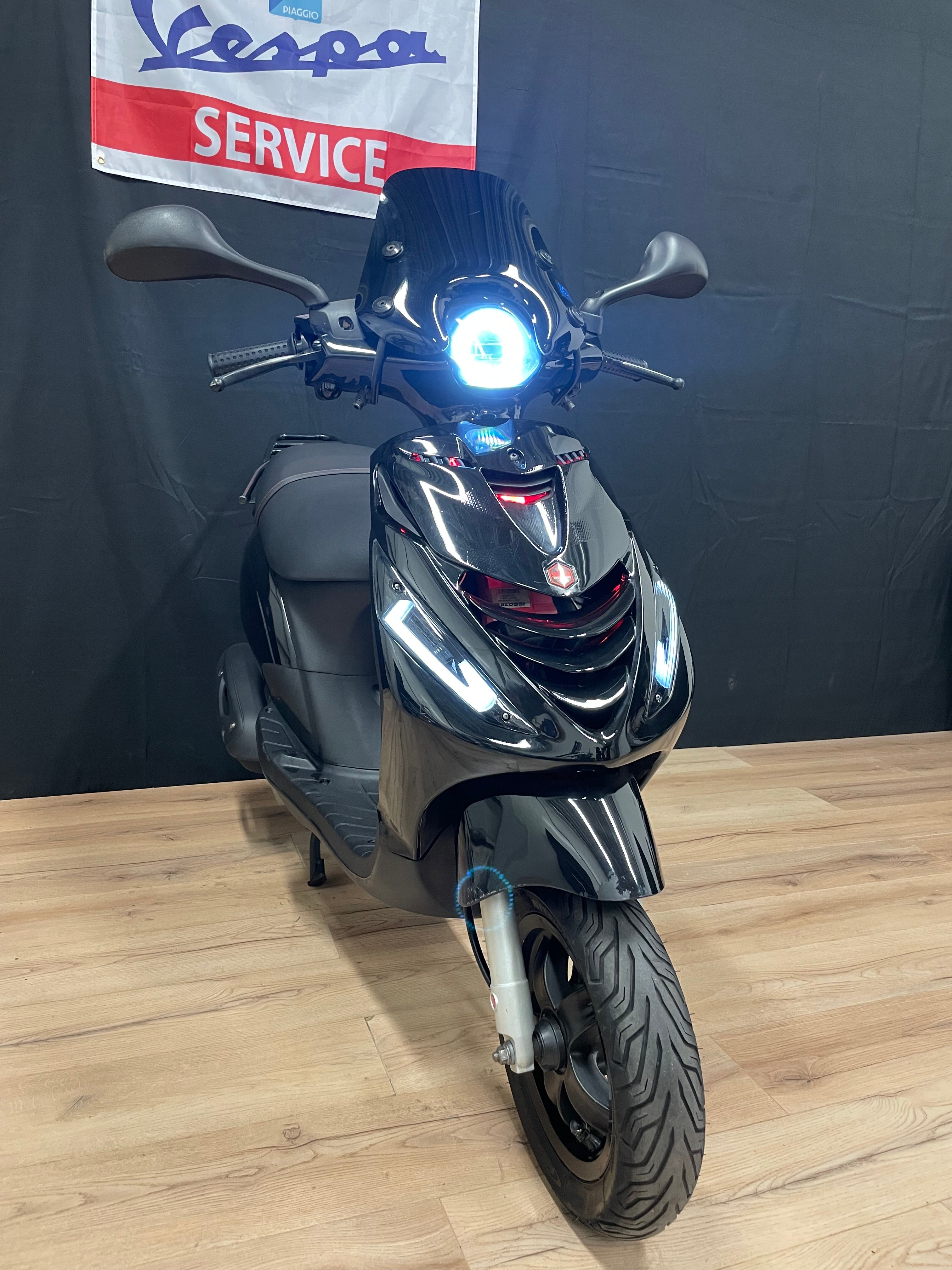 Piaggio Zip S | 80 cc | IGET E4 | Full Malossi | 2020 | Brom