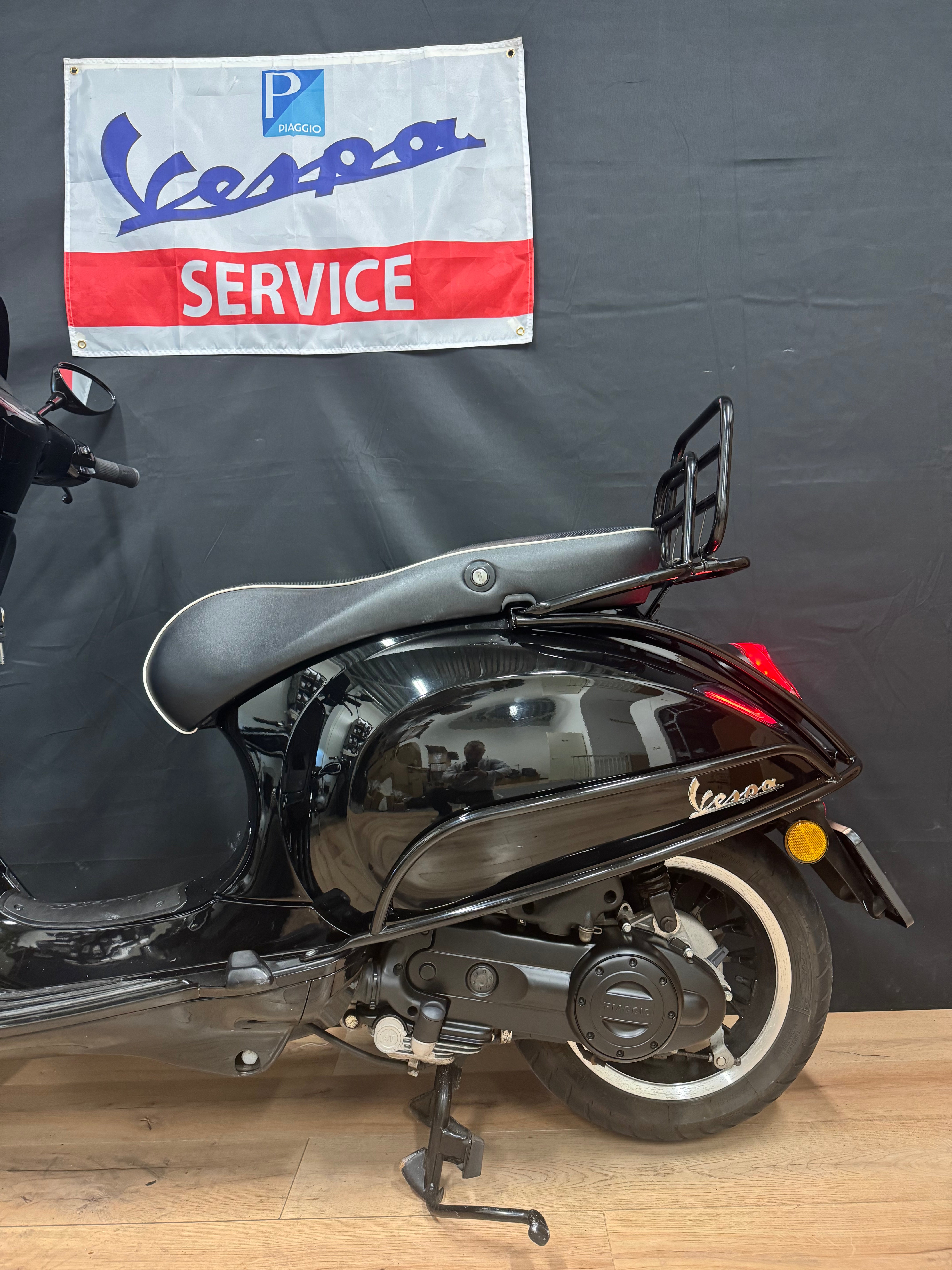 Vespa sprint 50s | Malossi | Black on Black | Brom | Garanti