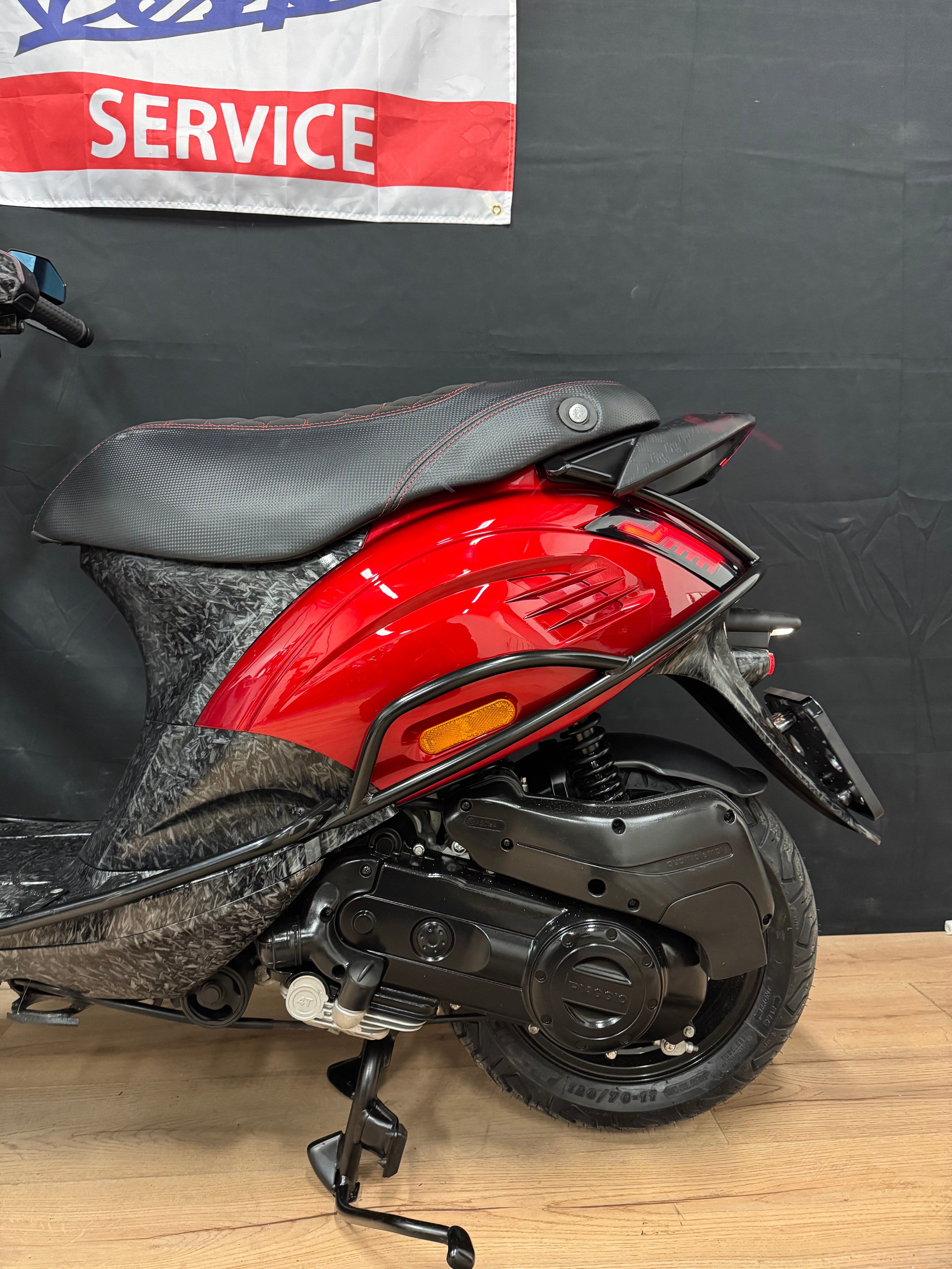 Piaggio Zip 50s | Custom | Full option | 1/1 | Garantie