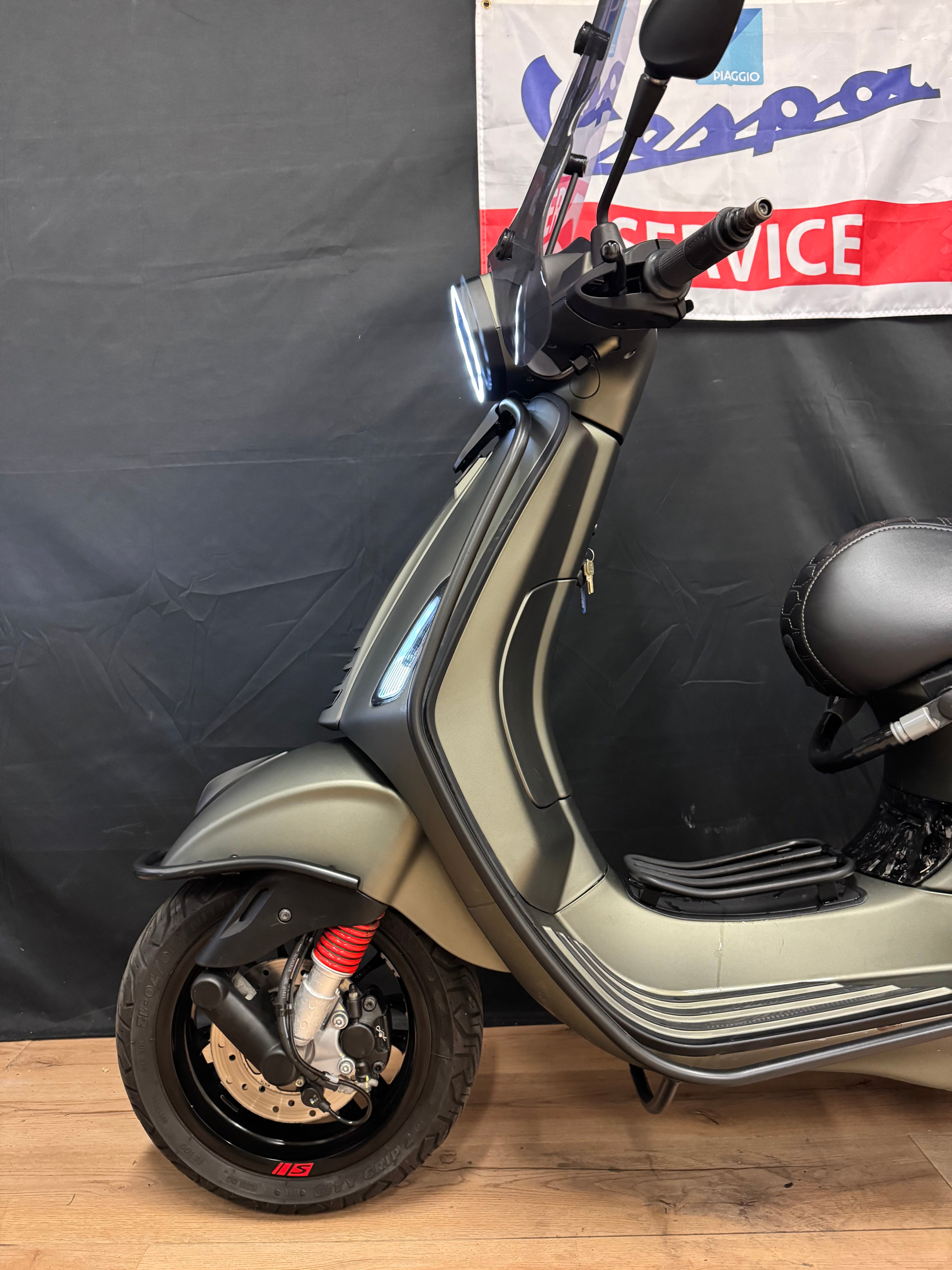 Vespa sprint 50s | Custom | Full option | Garnatie | Brom