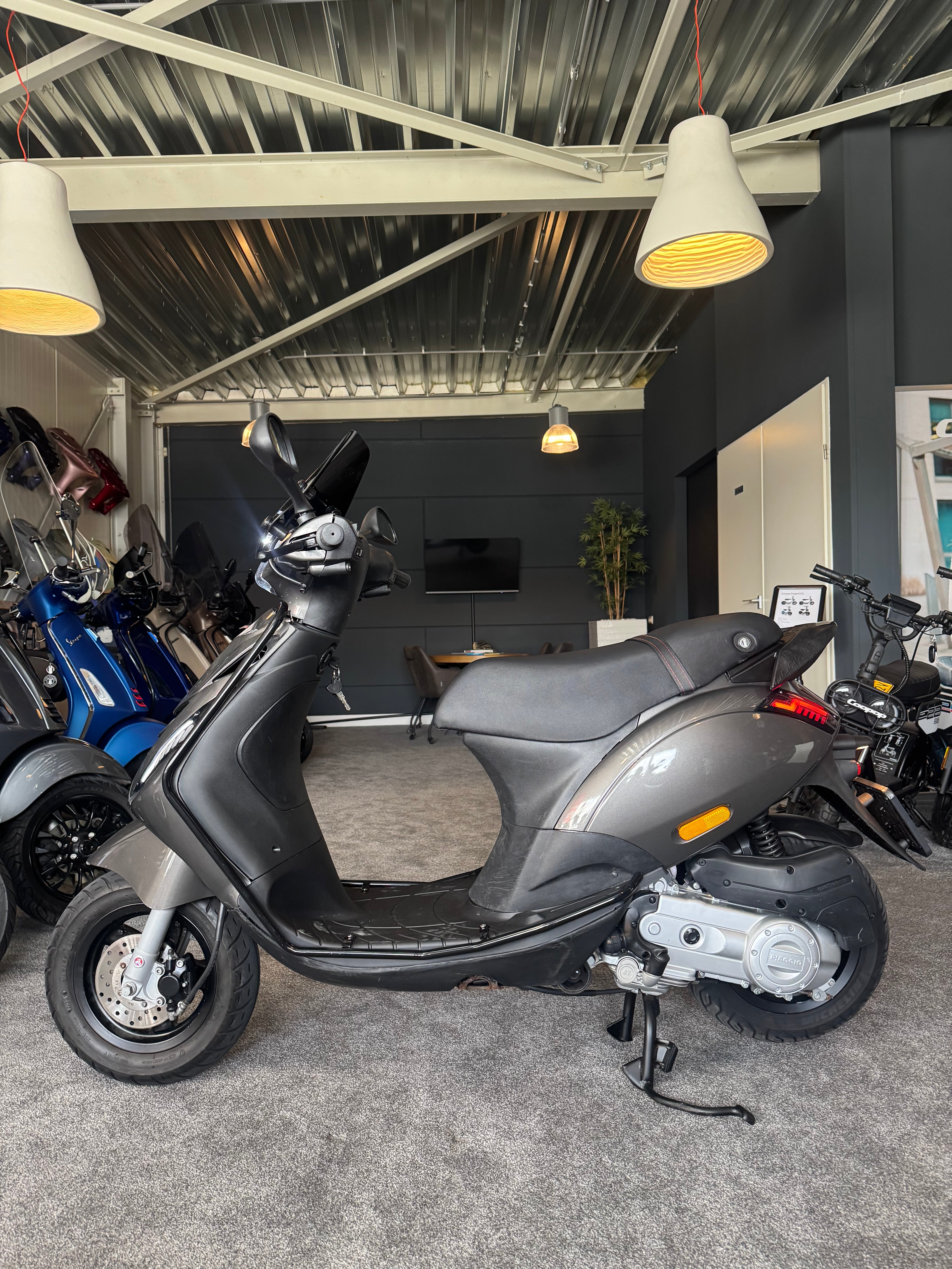 Piaggio Zip | Custom | Full option | Garantie | 2023