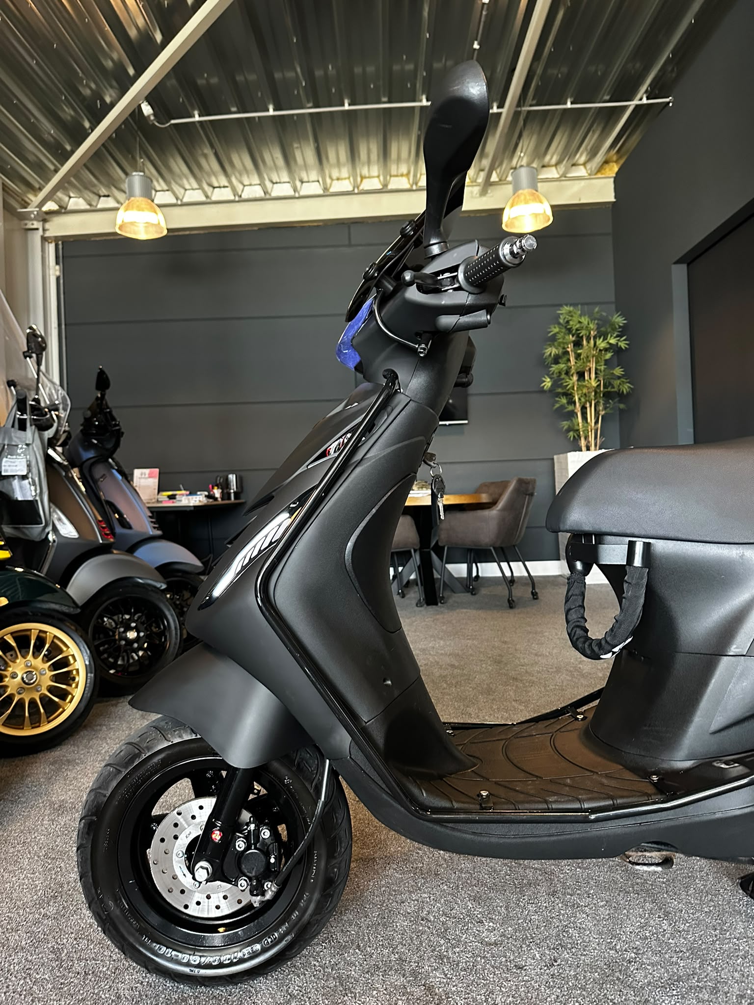 Piaggio Zip 50S | Full option | Brom | 2024 | Malossi
