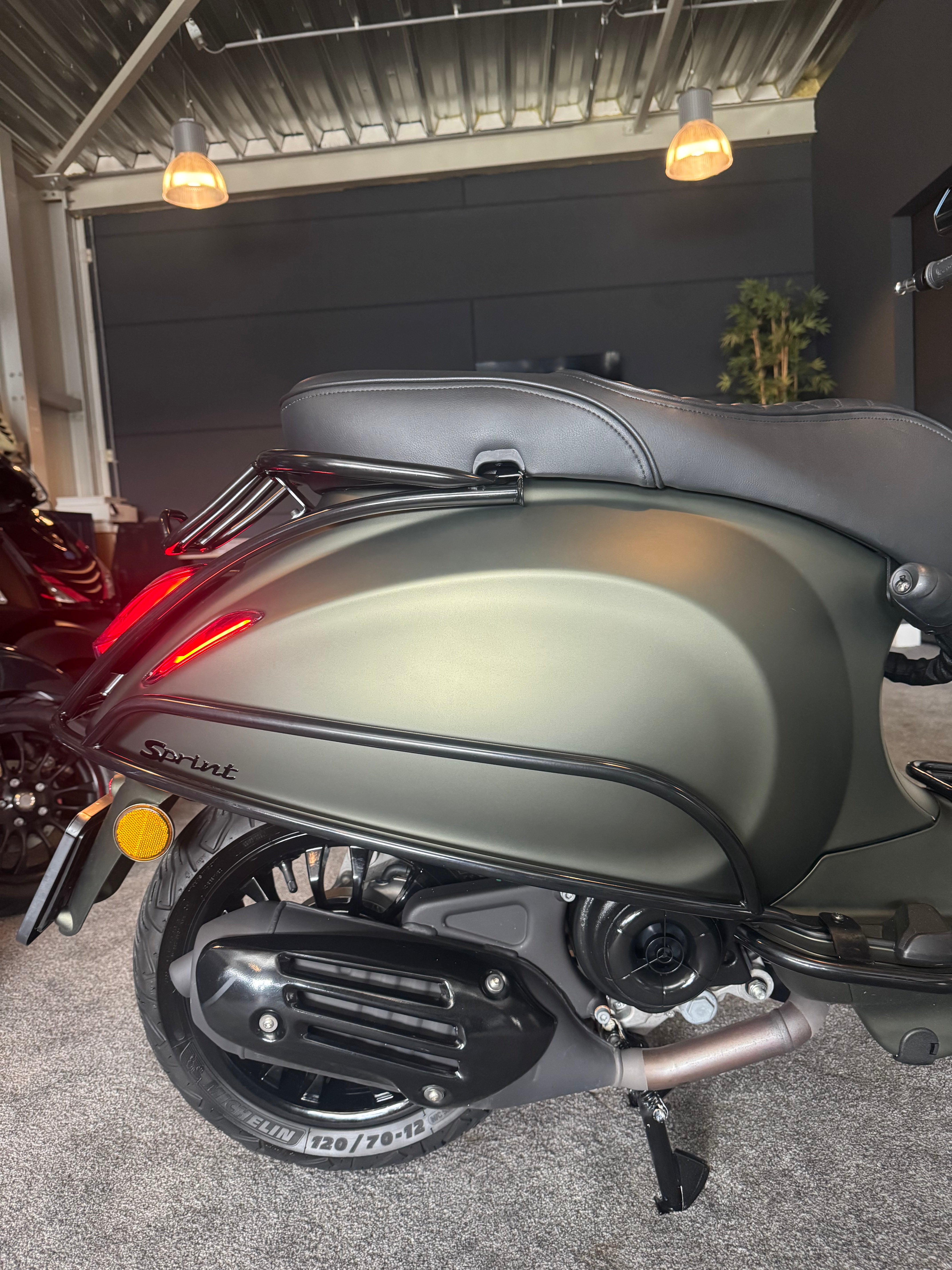 Vespa sprint 50s | Custom | Brom | Full option | 1400km