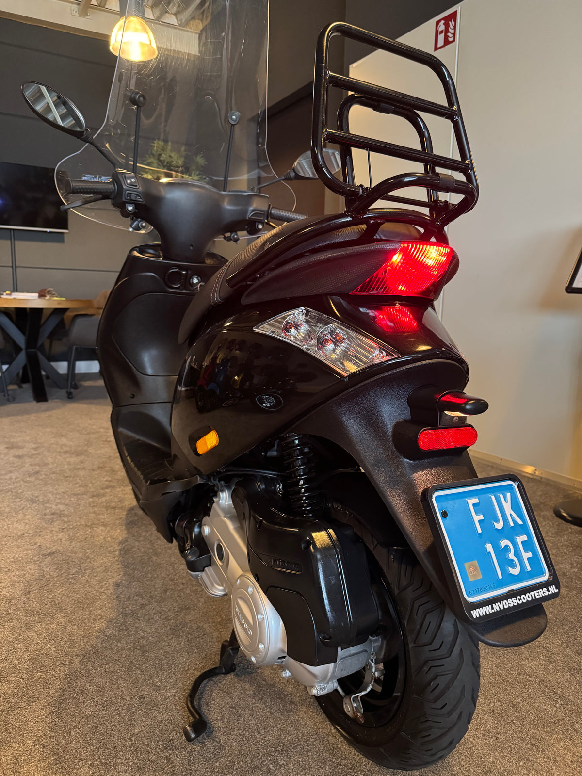Piaggio Zip 50s | 2022 | Garantie | Snor | Nette staat