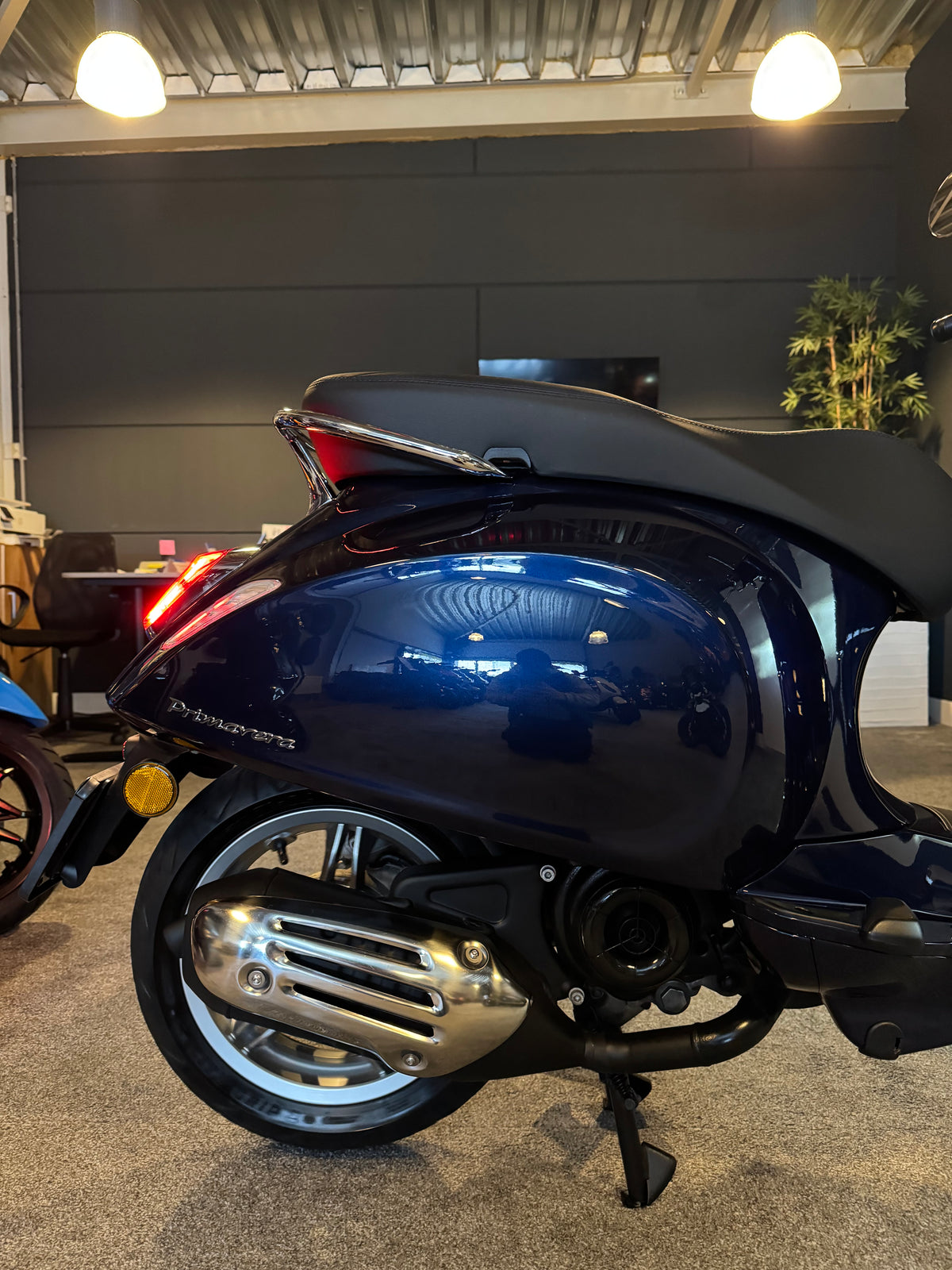 Vespa Primavera 50s | Brom | Face-lift | 1e eigenaar | Garan