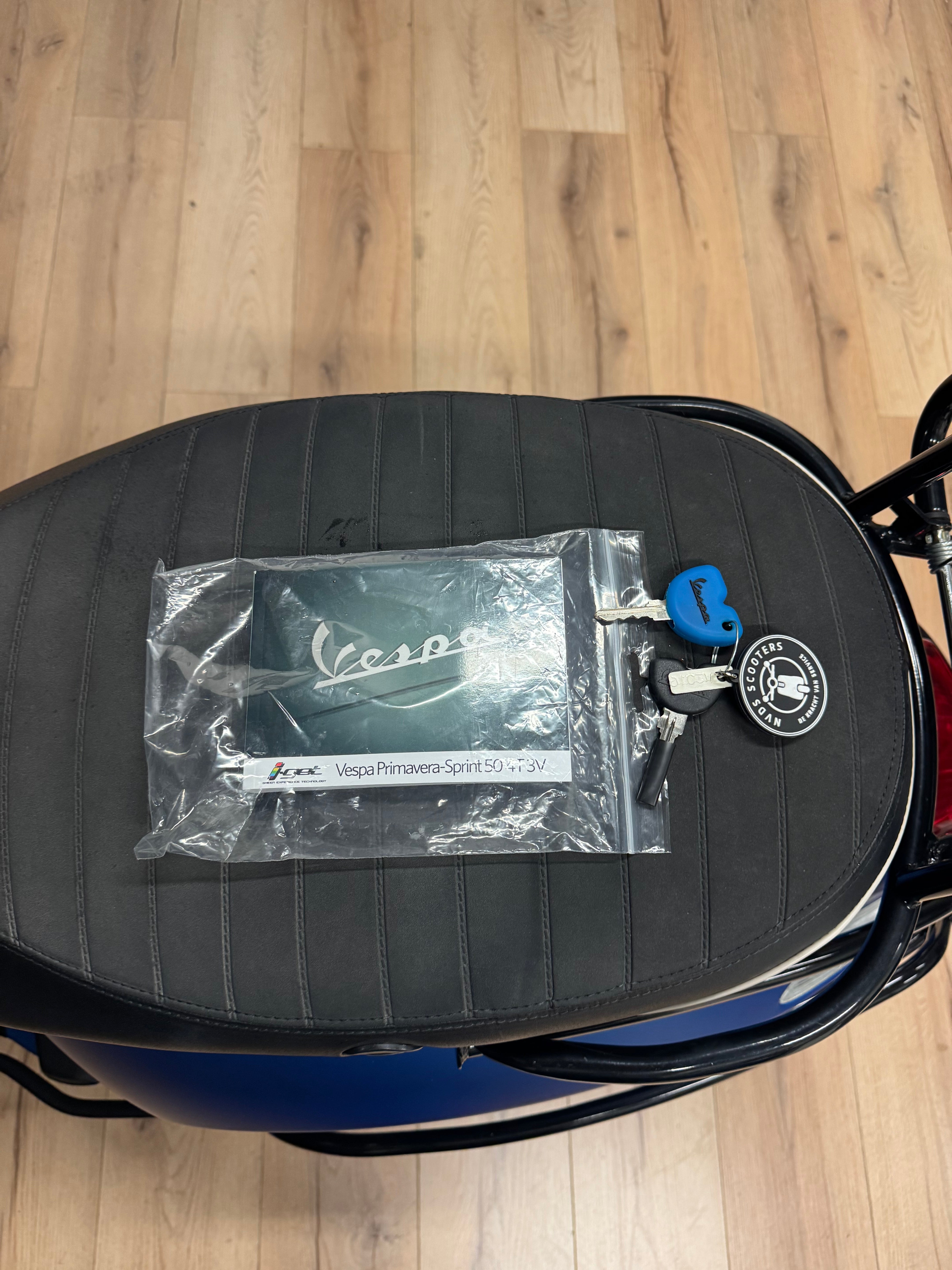 Vespa sprint 50s | Full option | 1e eigenaar | Garantie