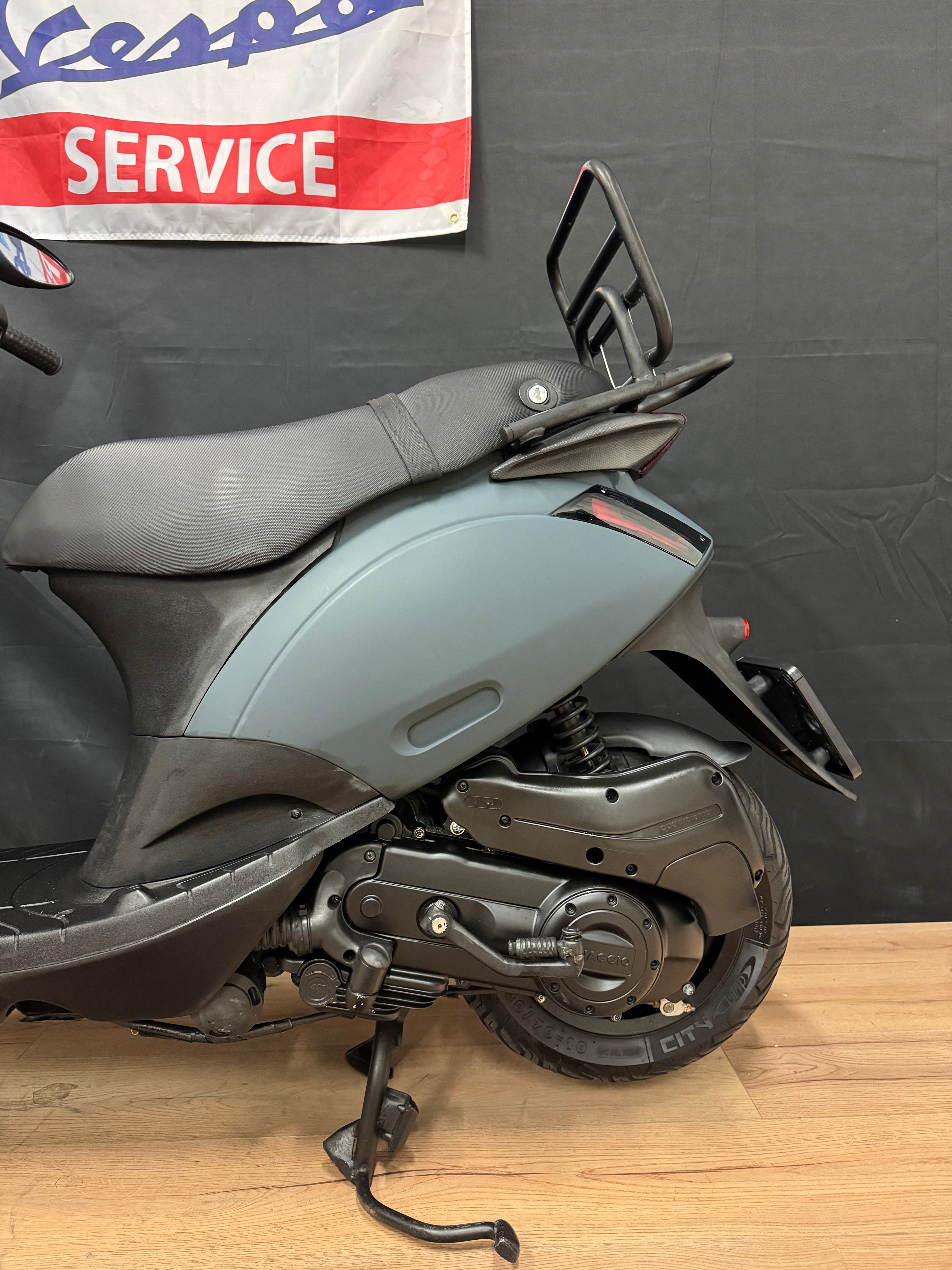 Piaggio Zip 50s | Zeer nette staat | Brom | Carburateur | 2V