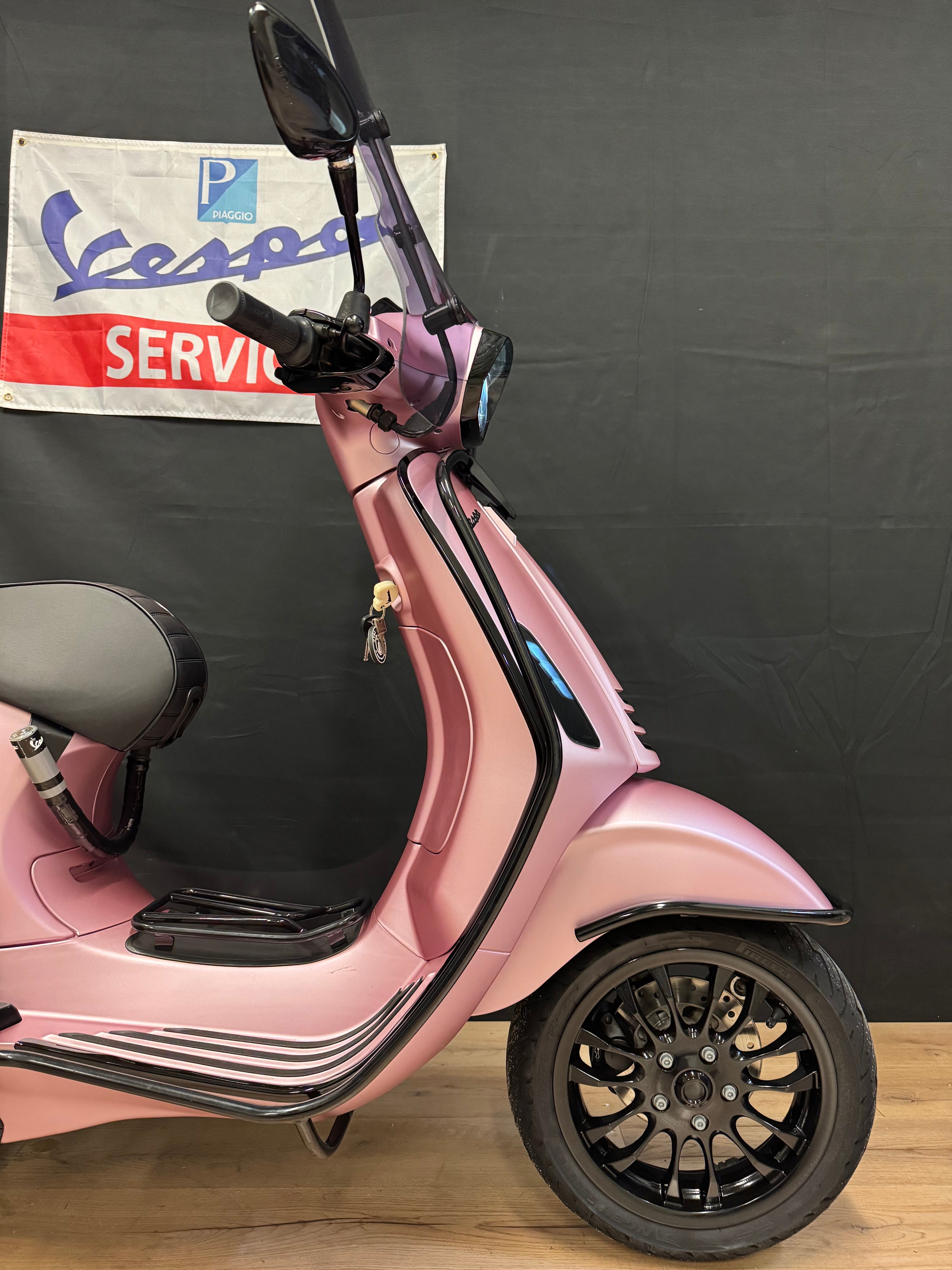 Vespa sprint 50s | Custom | Full option | Garantie | Brom