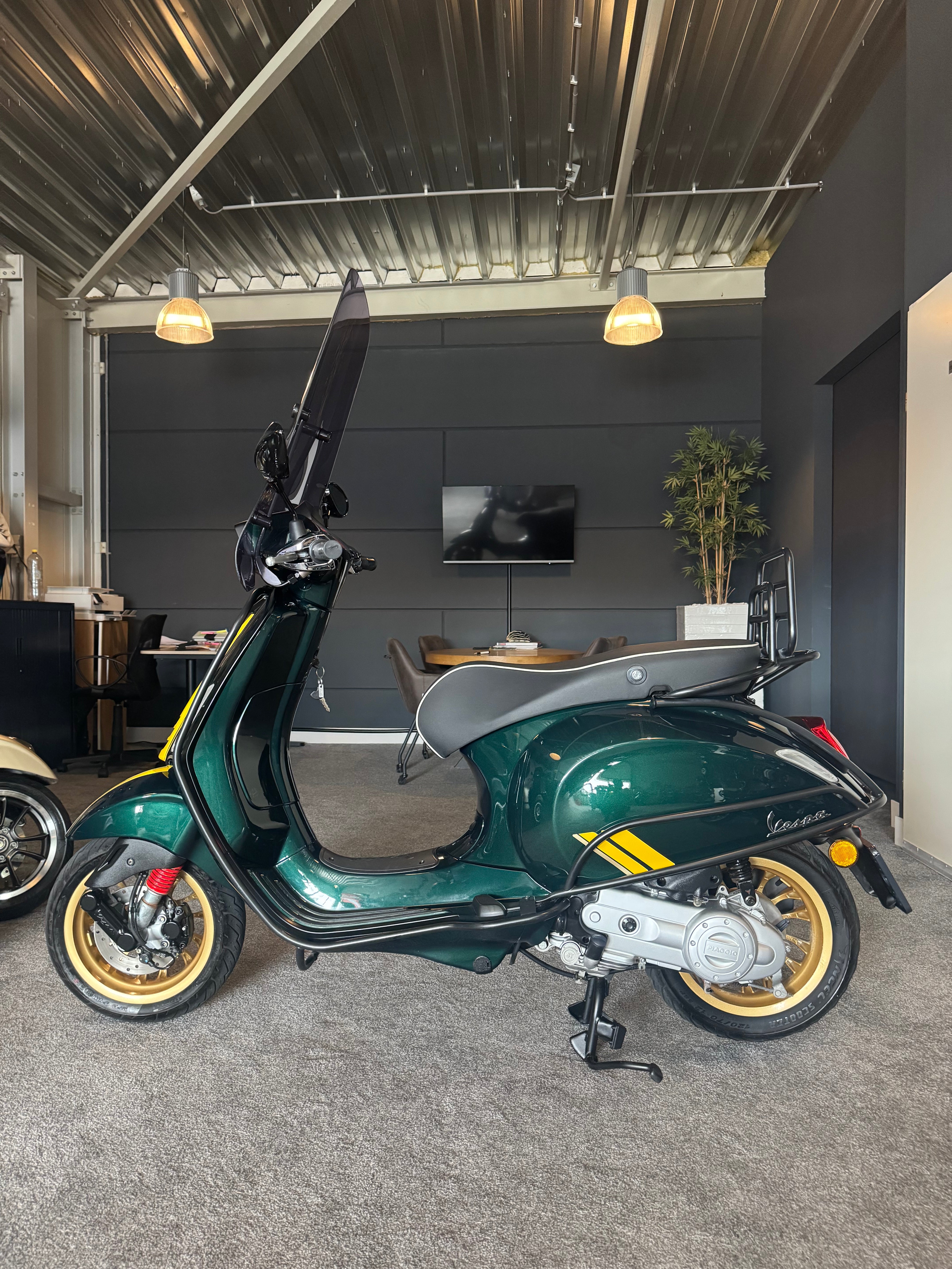 Vespa Sprint 50S | Racing 60th | Brom | Uniek | Garantie