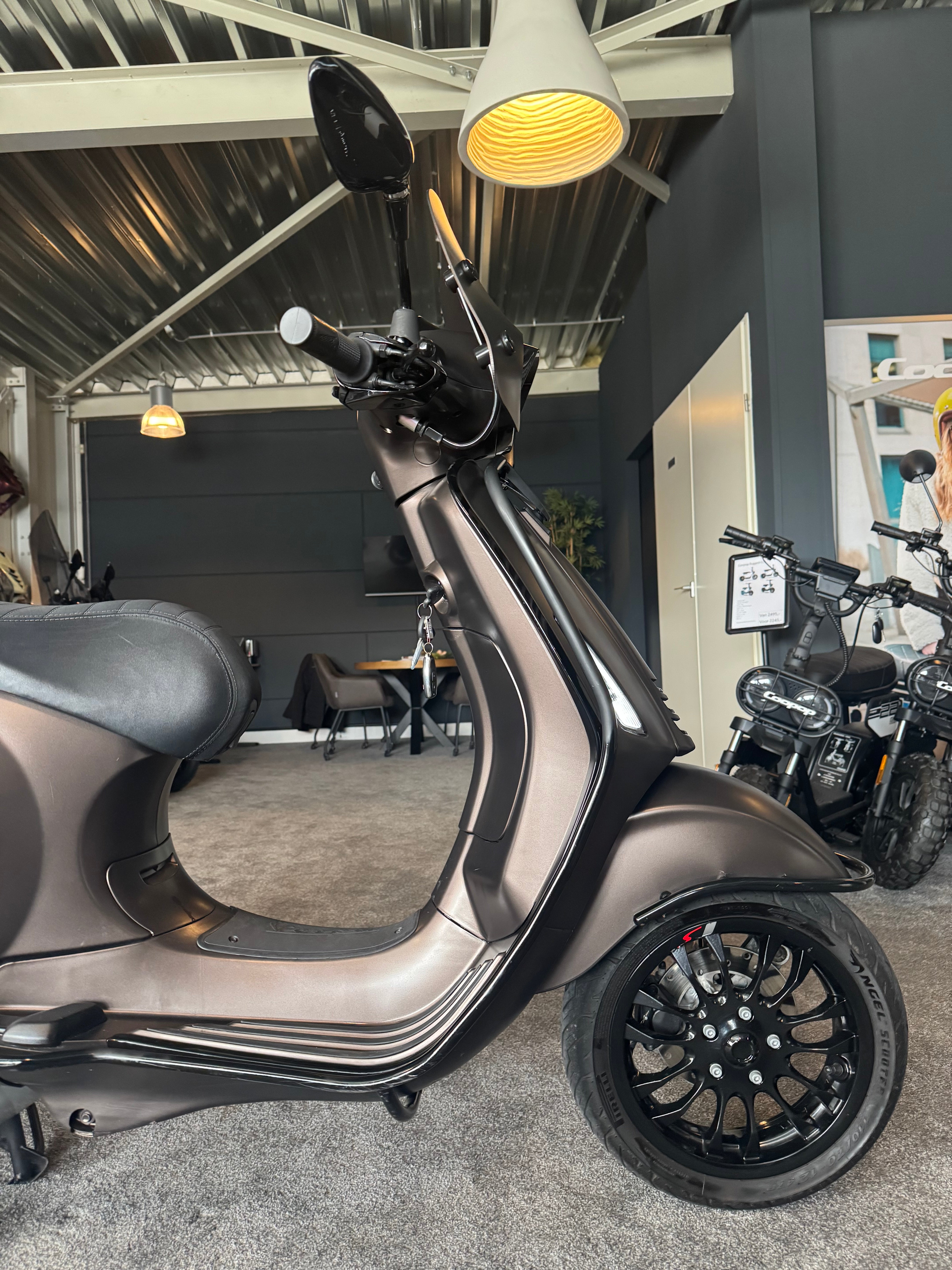 Vespa sprint 50s | Custom | Full option | 2023 | AMG DARK SATIN BROWN