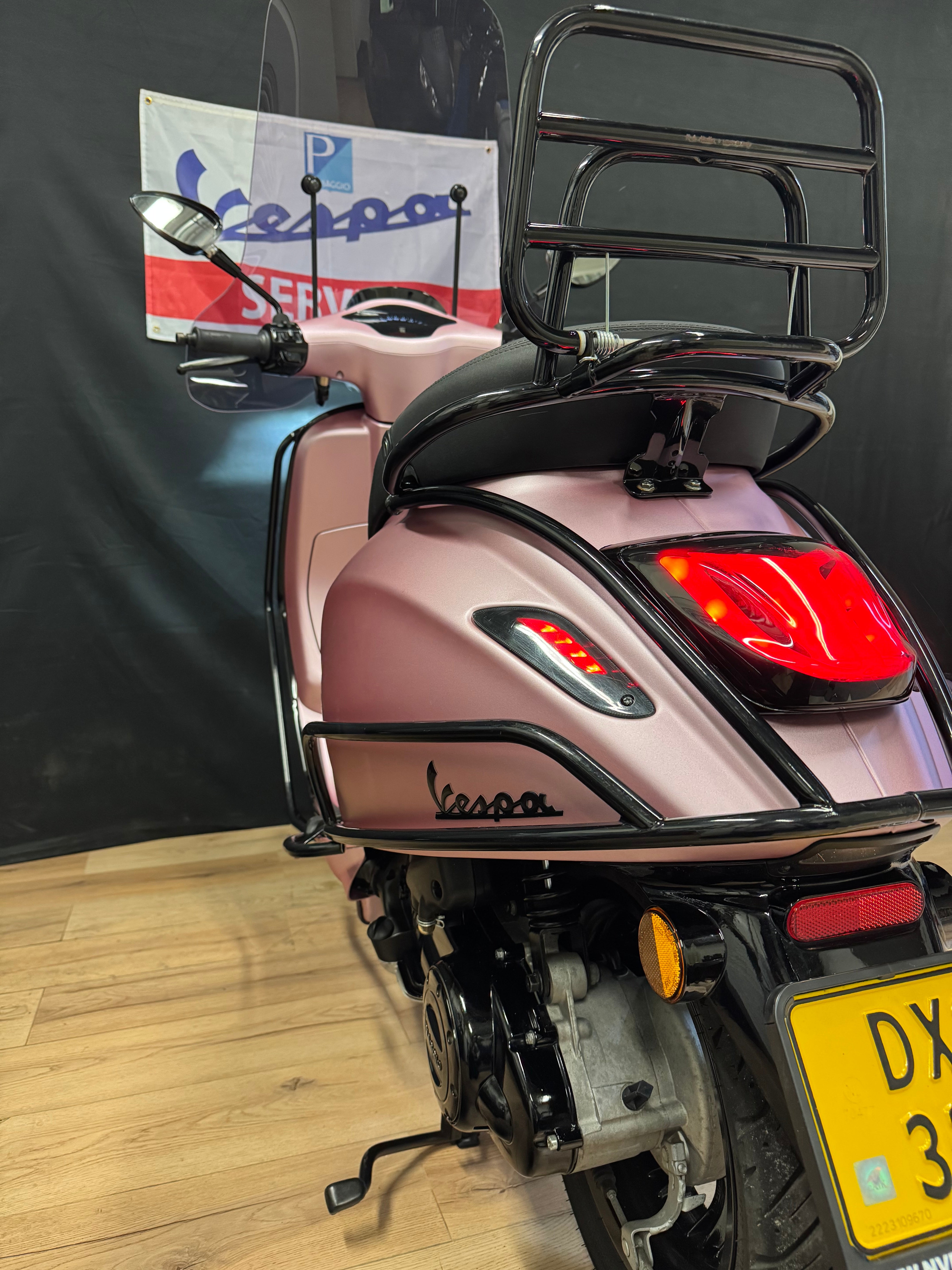 Vespa sprint 50s | Custom | Full option | Garantie | Brom