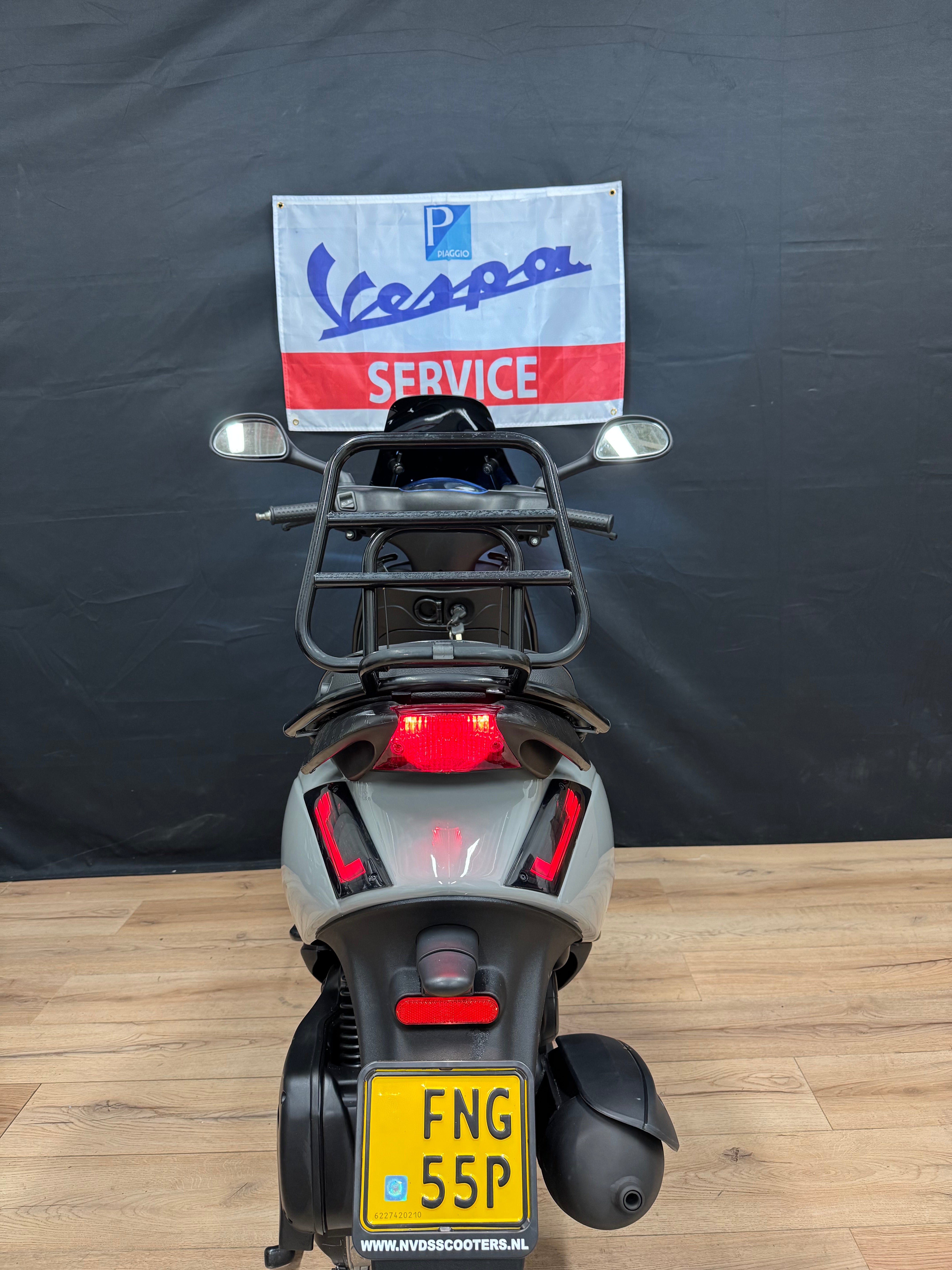 Piaggio Zip 50s | Nieuwstaat | Full option | Custom | Brom