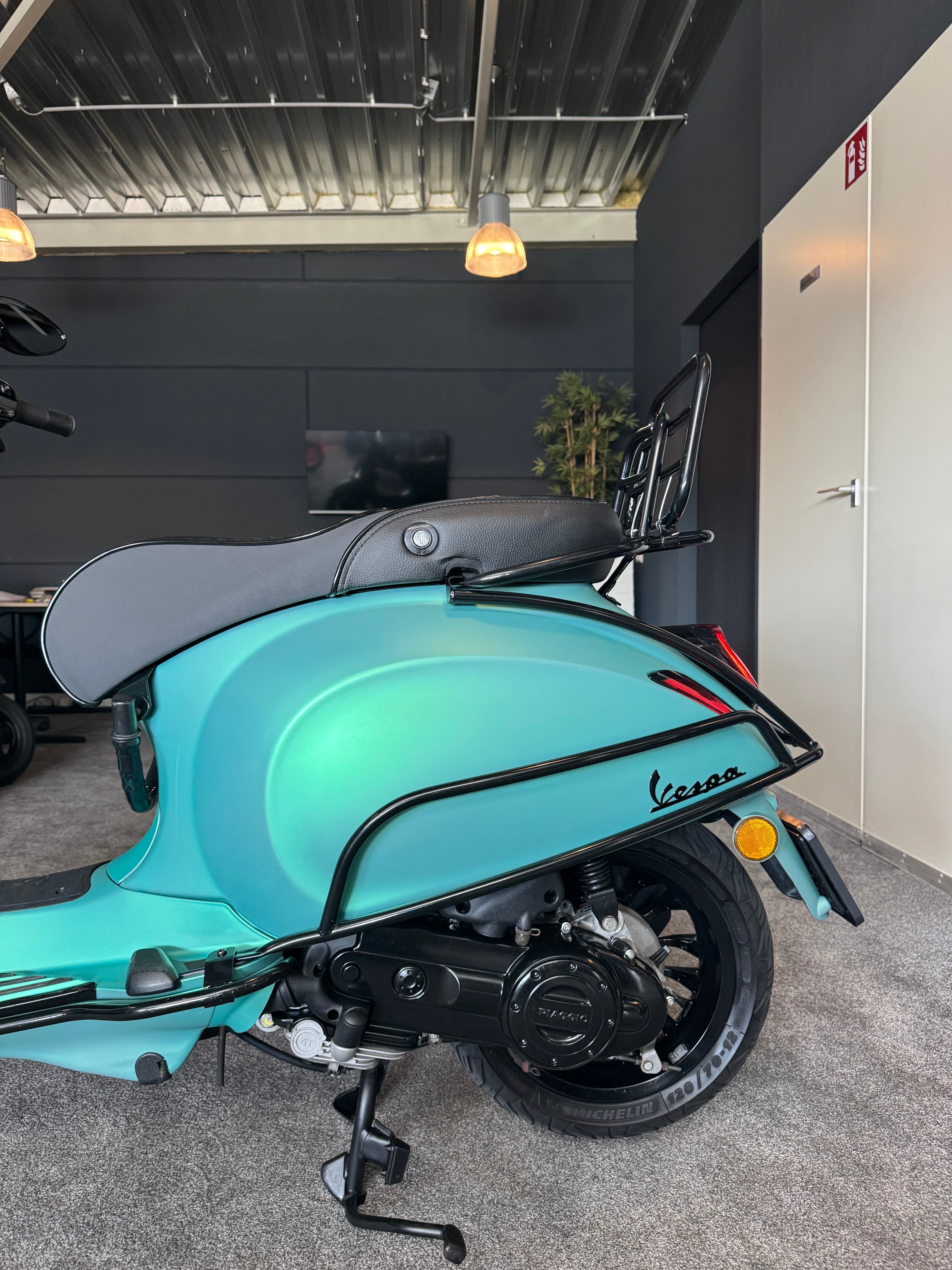 Vespa sprint 50s | Custom | Full option | Brom | Garantie