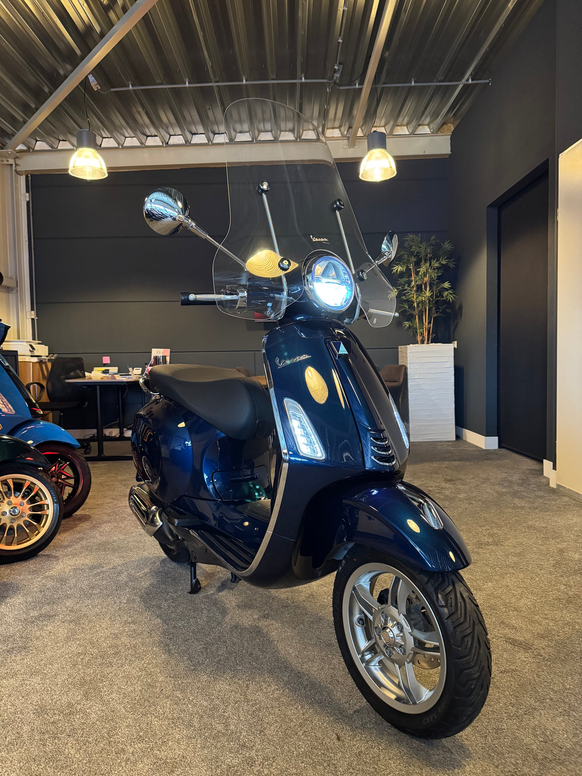 Vespa Primavera 50s | Brom | Face-lift | 1e eigenaar | Garan
