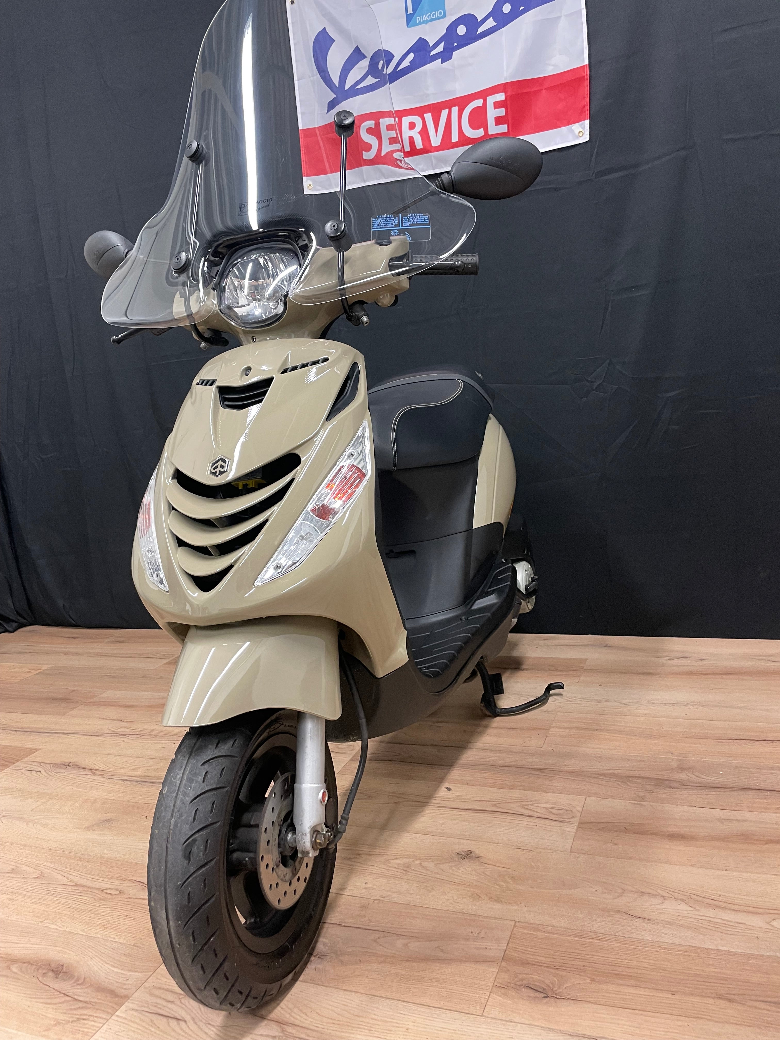 Piaggio zip 50 - 9000km - Brom / snor - Garantie