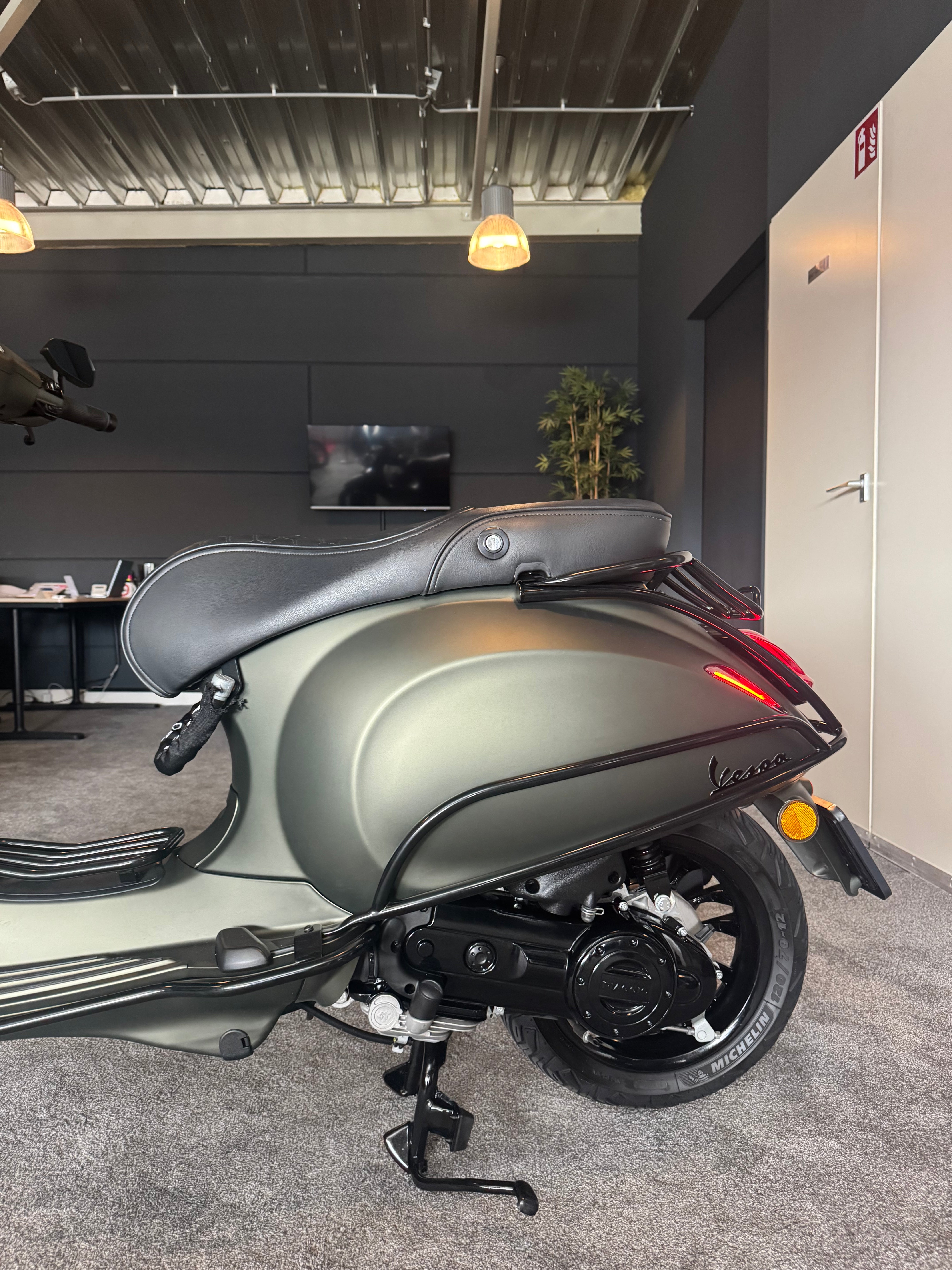 Vespa sprint 50s | Custom | Brom | Full option | 1400km