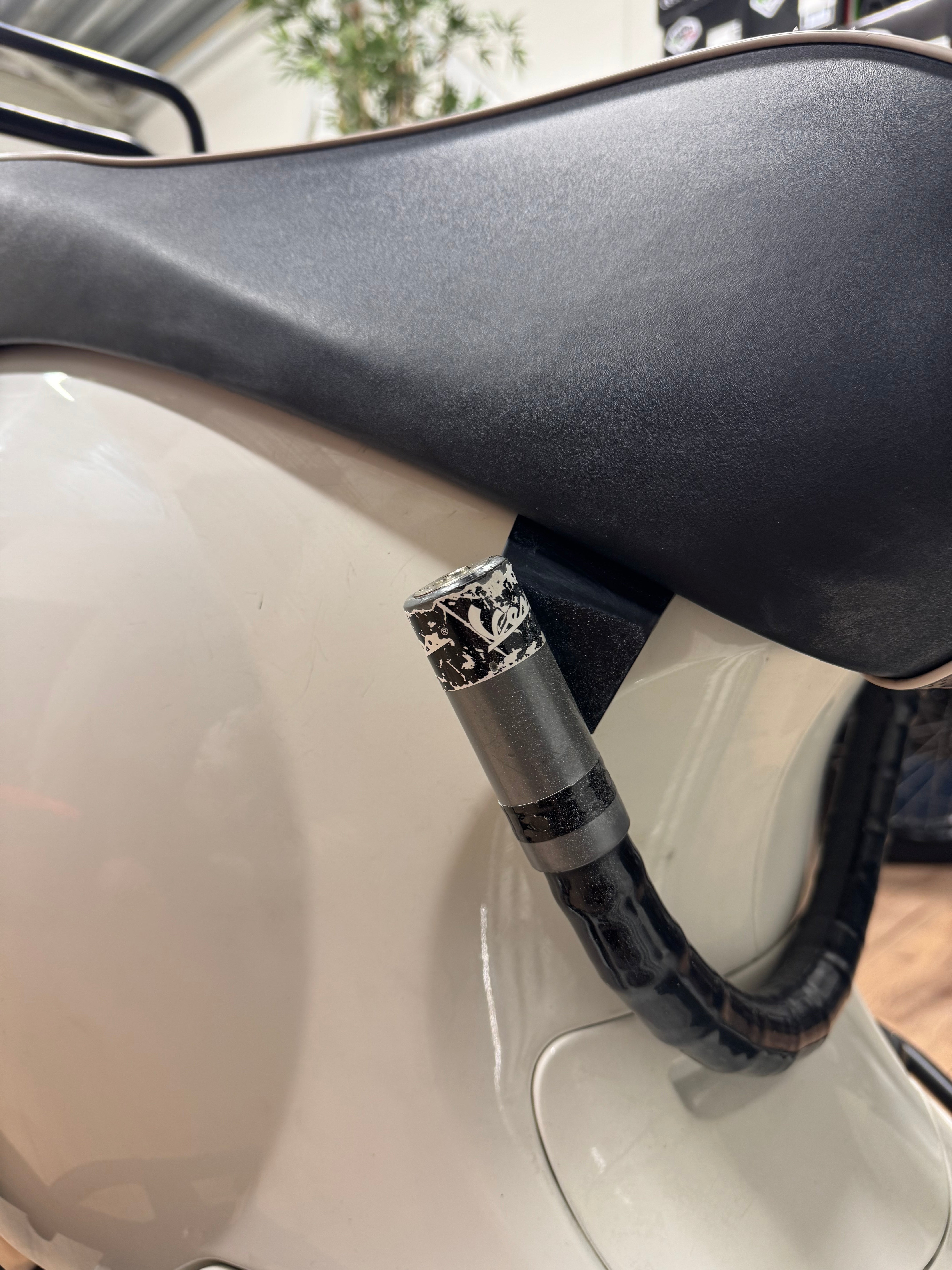 Vespa sprint E5 | 2022 | 8000km | Garantie | Opties