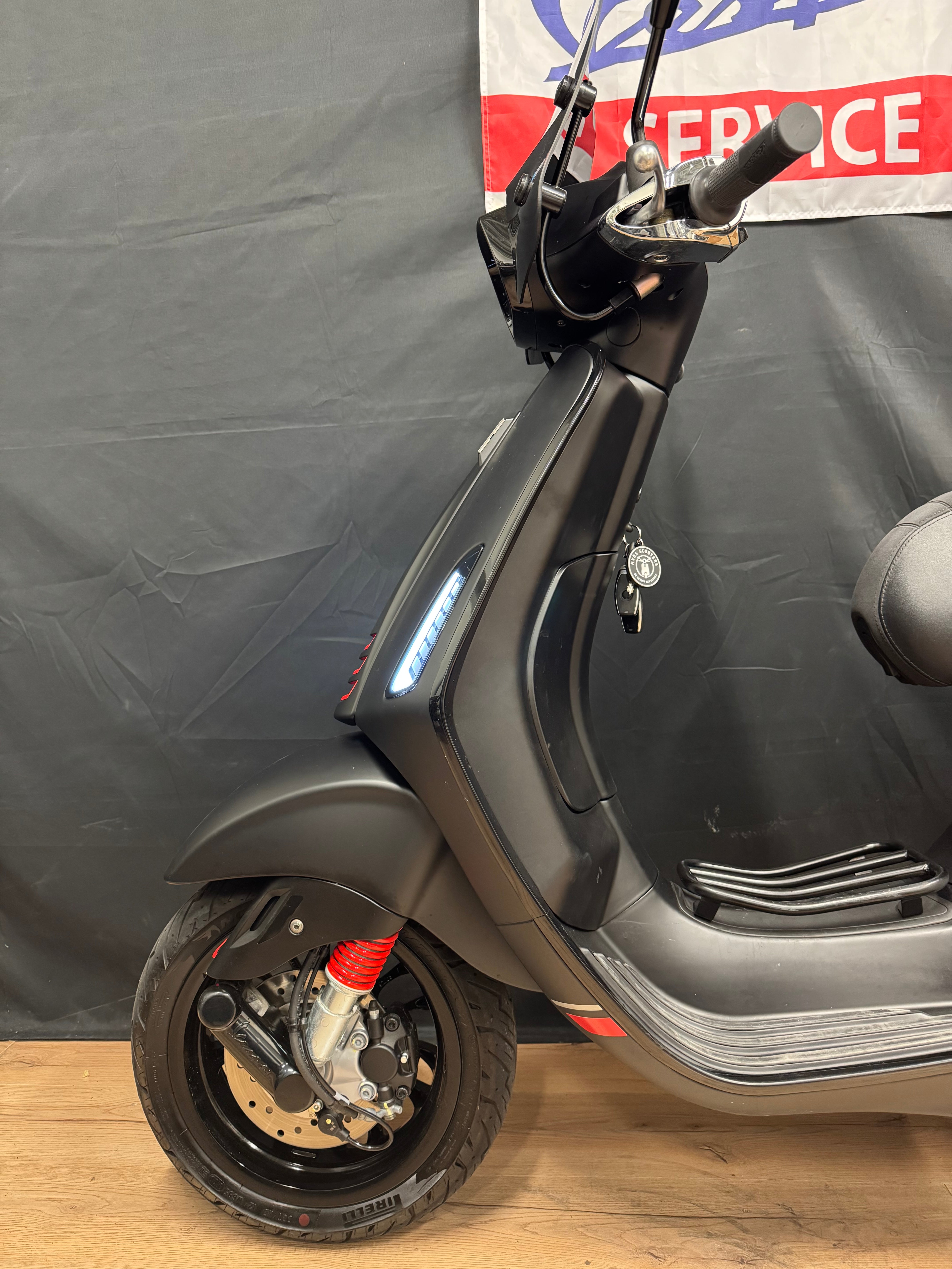 Vespa sprint | 80cc | Begrenzer | Full option | LAGE KM