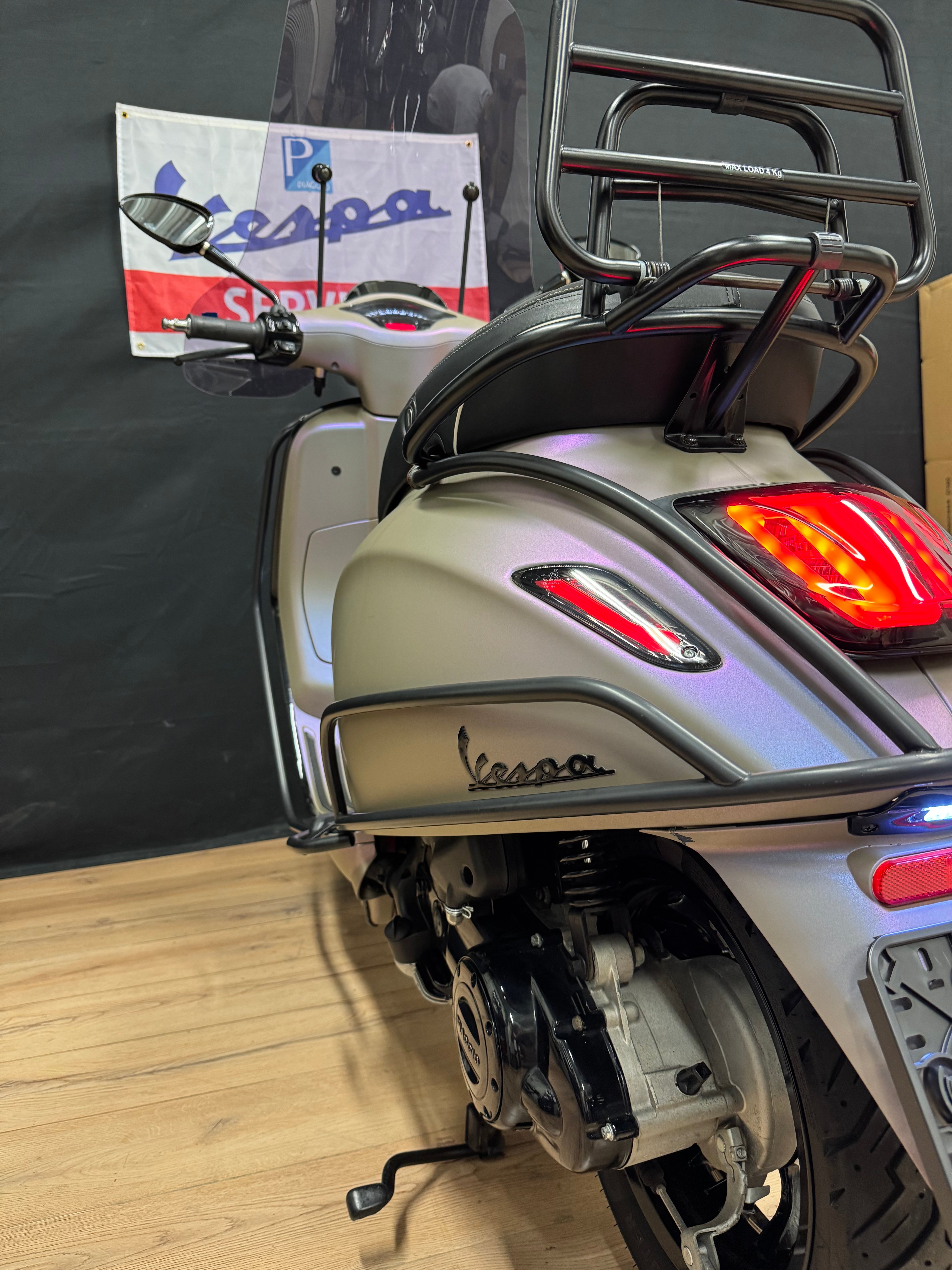 Vespa sprint 50s - Custom - Full option - Garantie