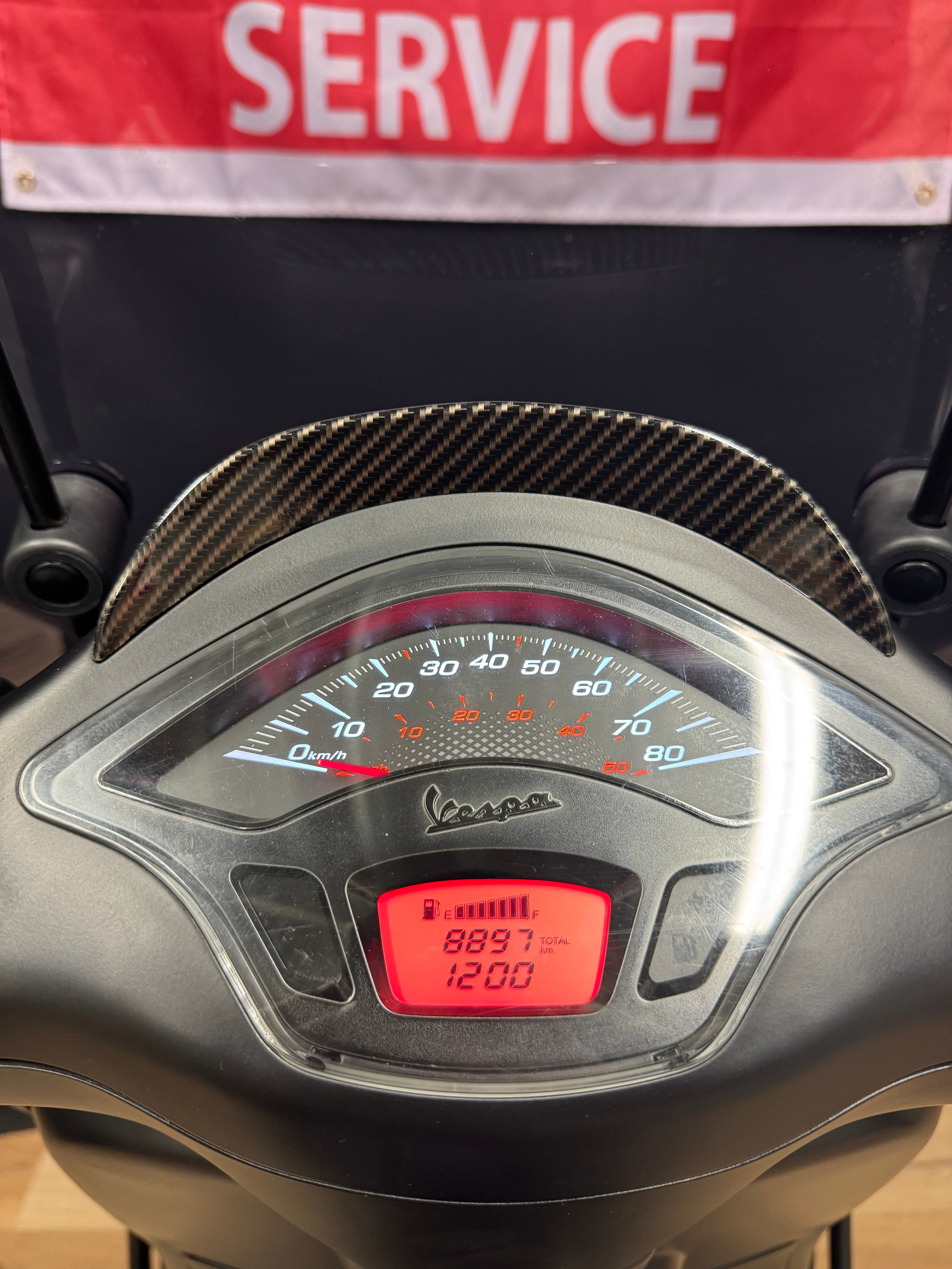 Vespa sprint 50s | Full option | Carbon | Garantie | Brom