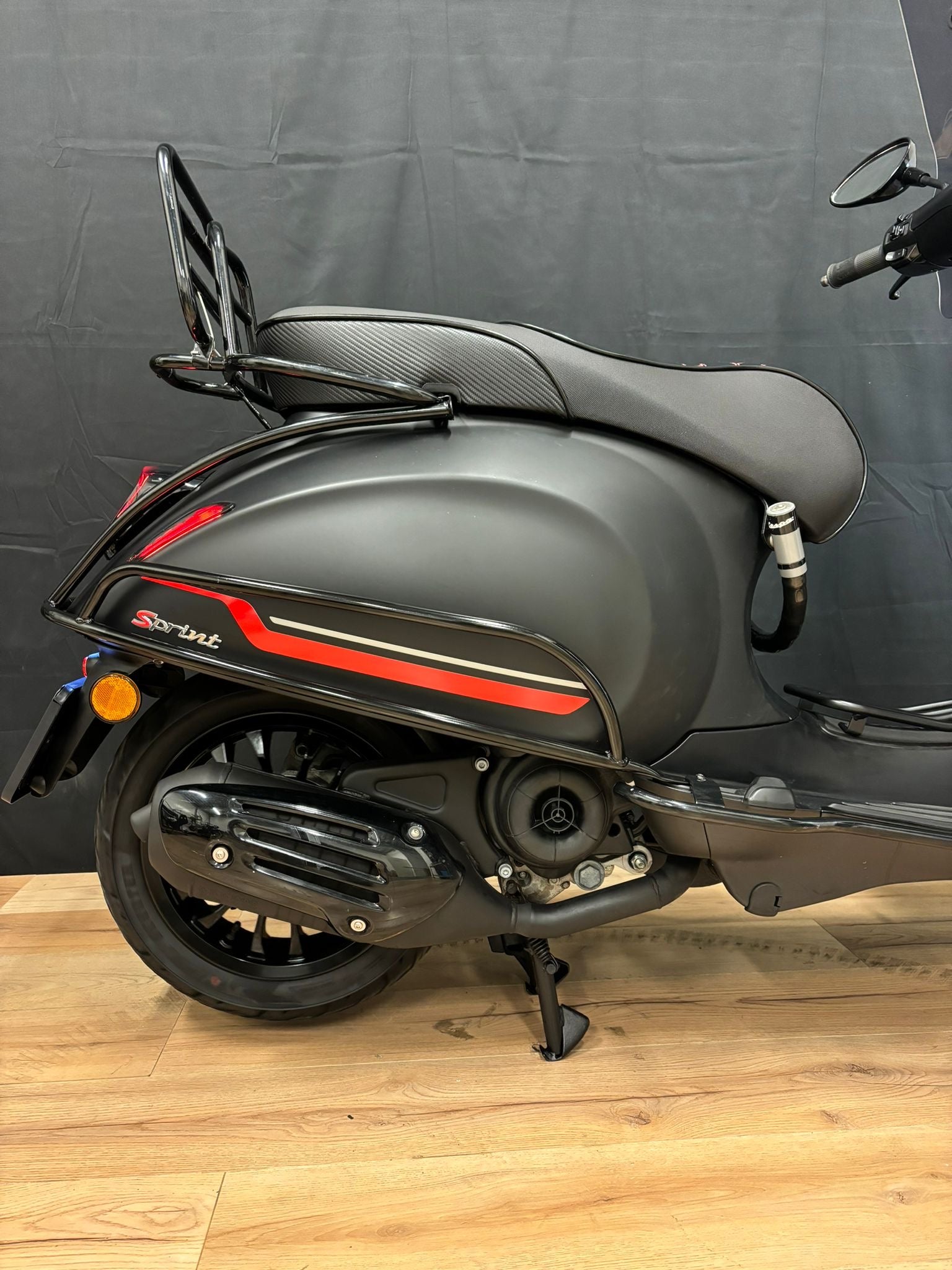 Vespa sprint notte | Full option | Garantie | 1e eigenaar