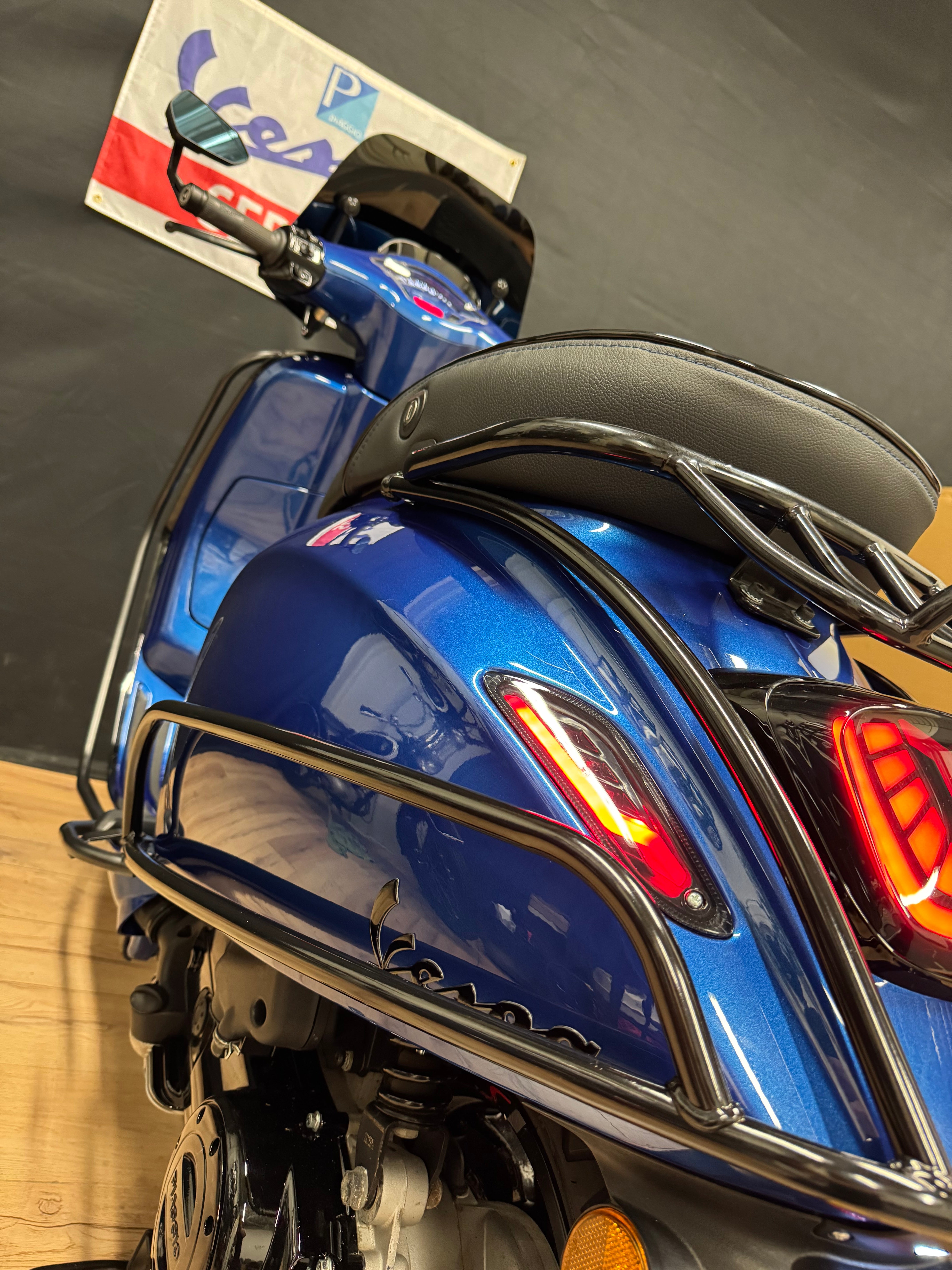 Vespa Sprint 50s | Custom | 2023 | Full option | Garantie