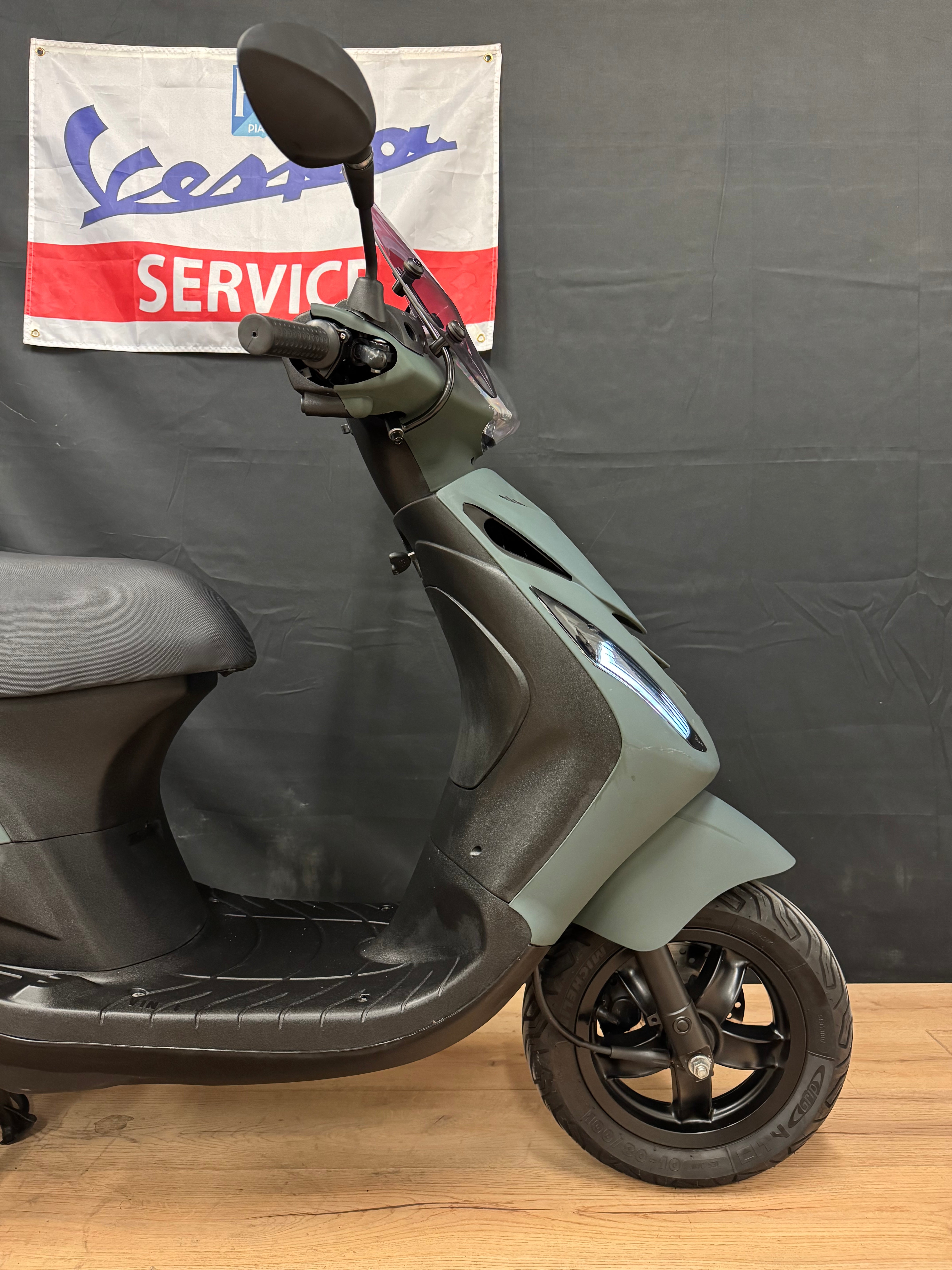 Piaggio Zip 50s | Zeer nette staat | Brom | Carburateur | 2V