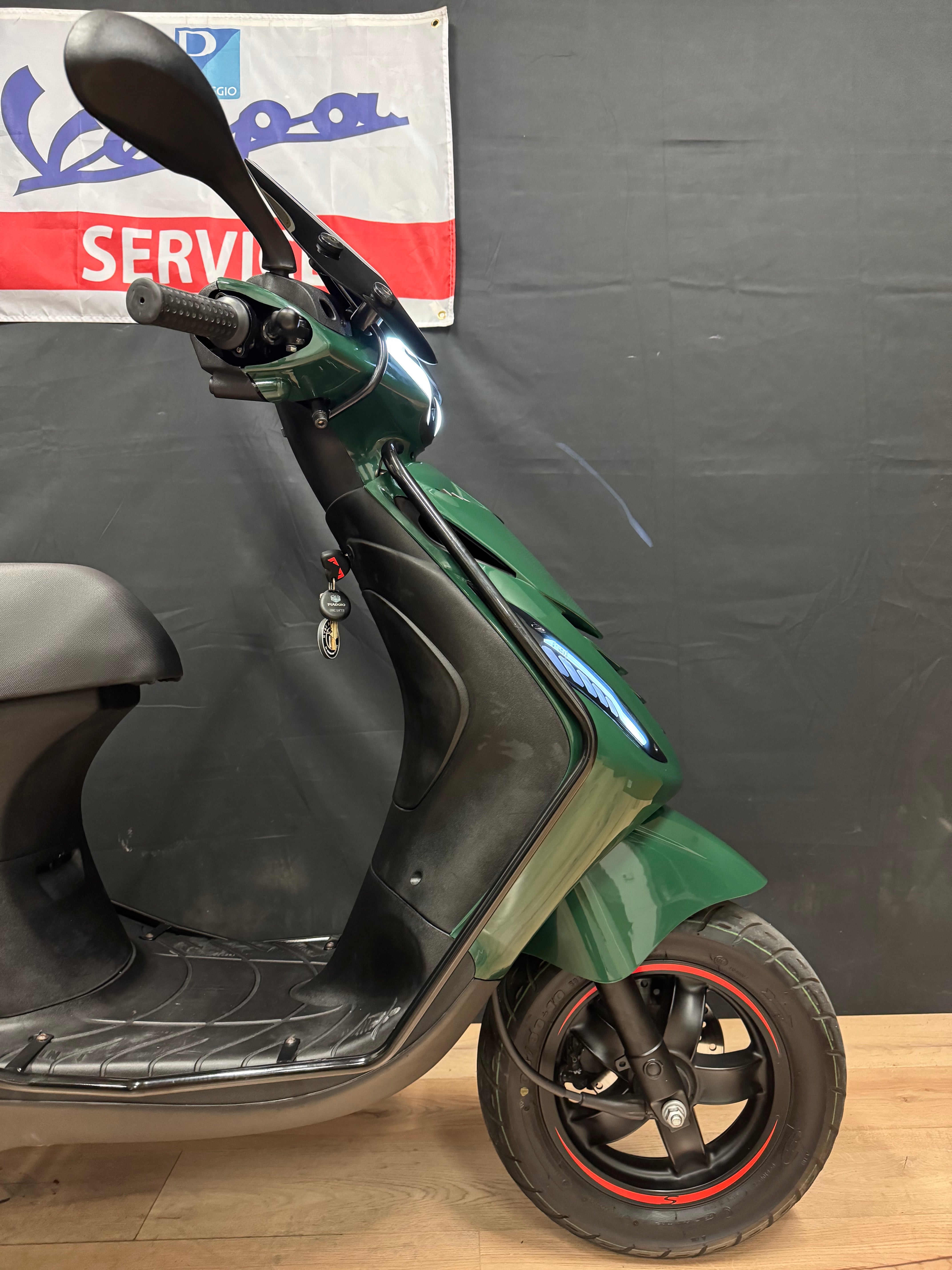 Piaggio Zip 50s | Full option | Custom | Brom | Garantie