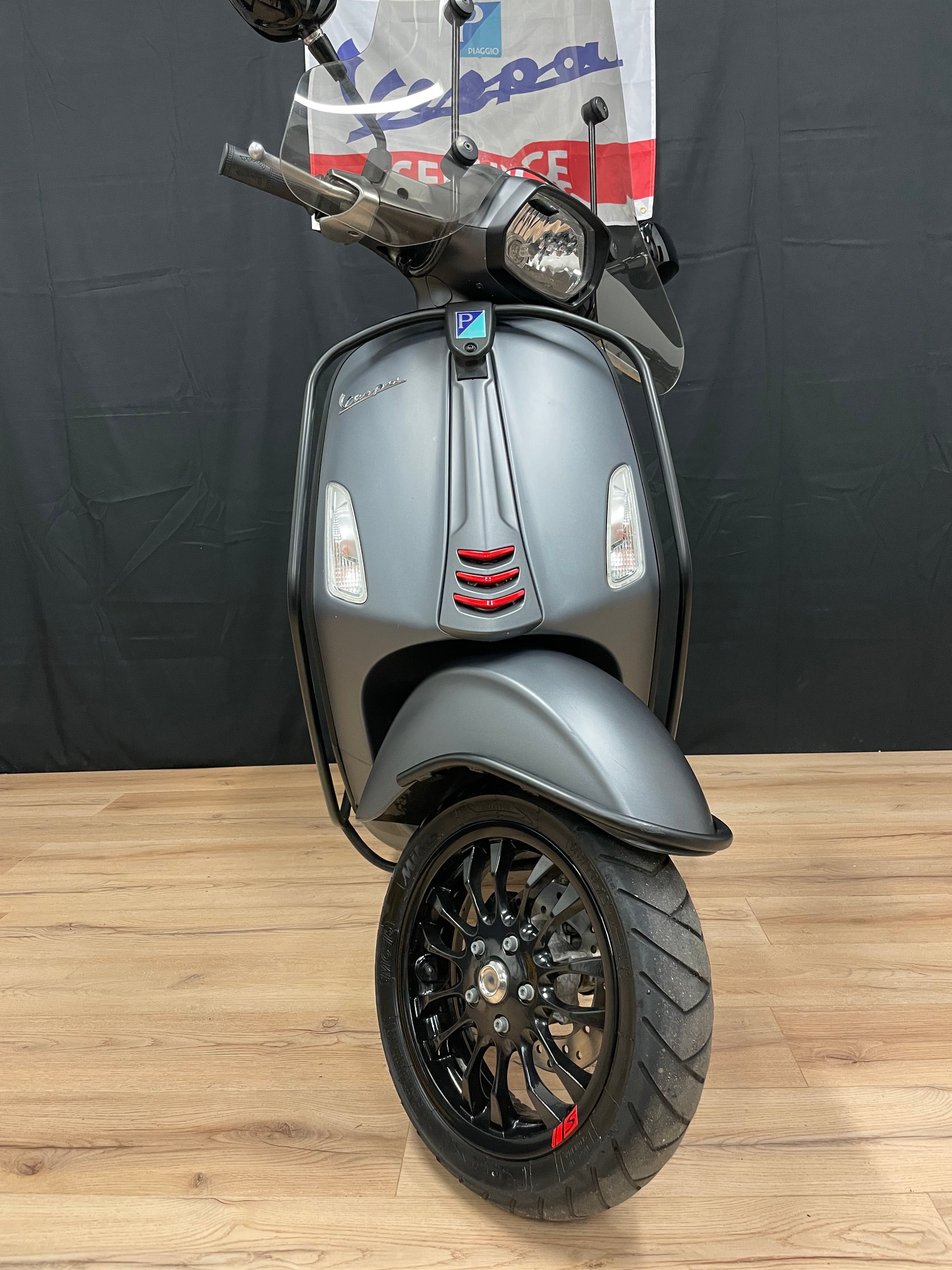 Vespa sprint S | Garantie | 1e eigenaar | Brom / Snor