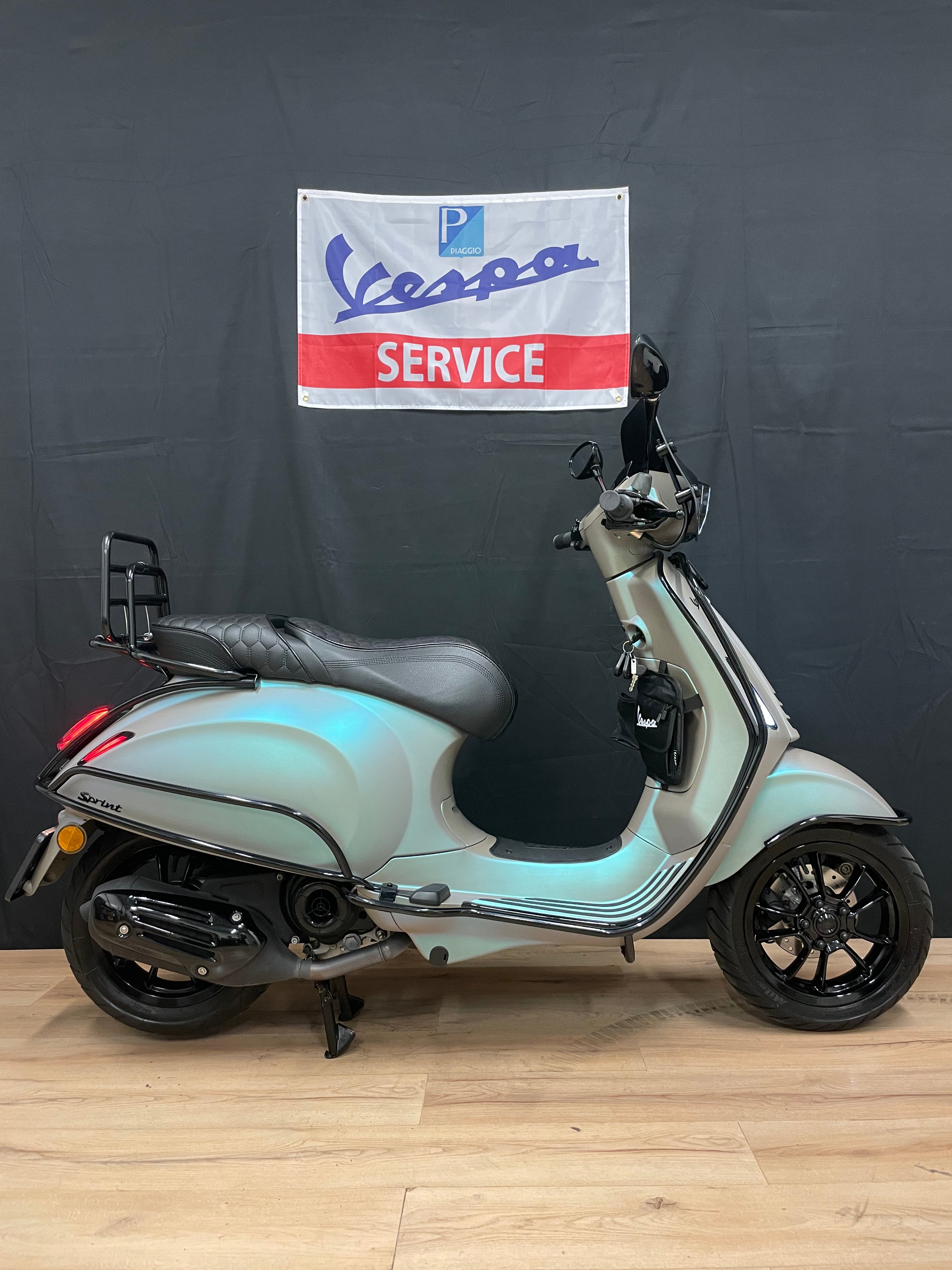 Vespa sprint | Custom | Full option | Nieuwstaat | IGET E5