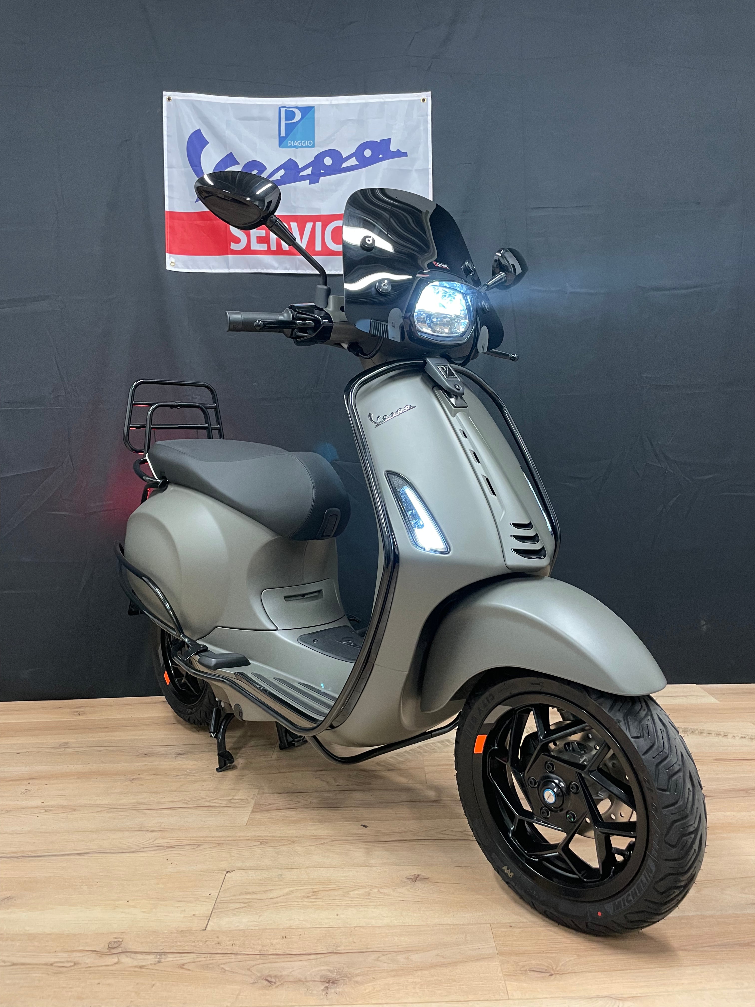 Vespa sprint Elettrica | Custom | Full option | Nieuw | 0 KM