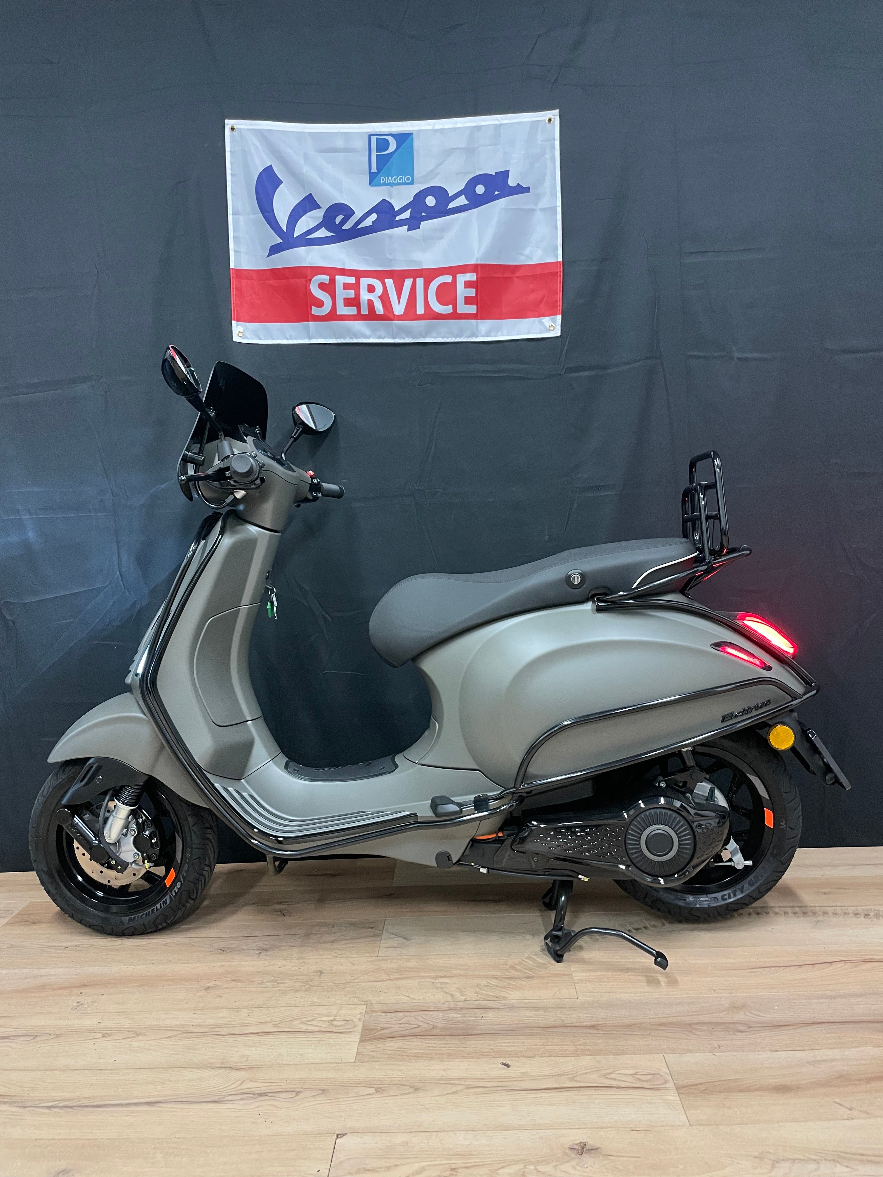 Vespa sprint Elettrica | Custom | Full option | Nieuw | 0 KM