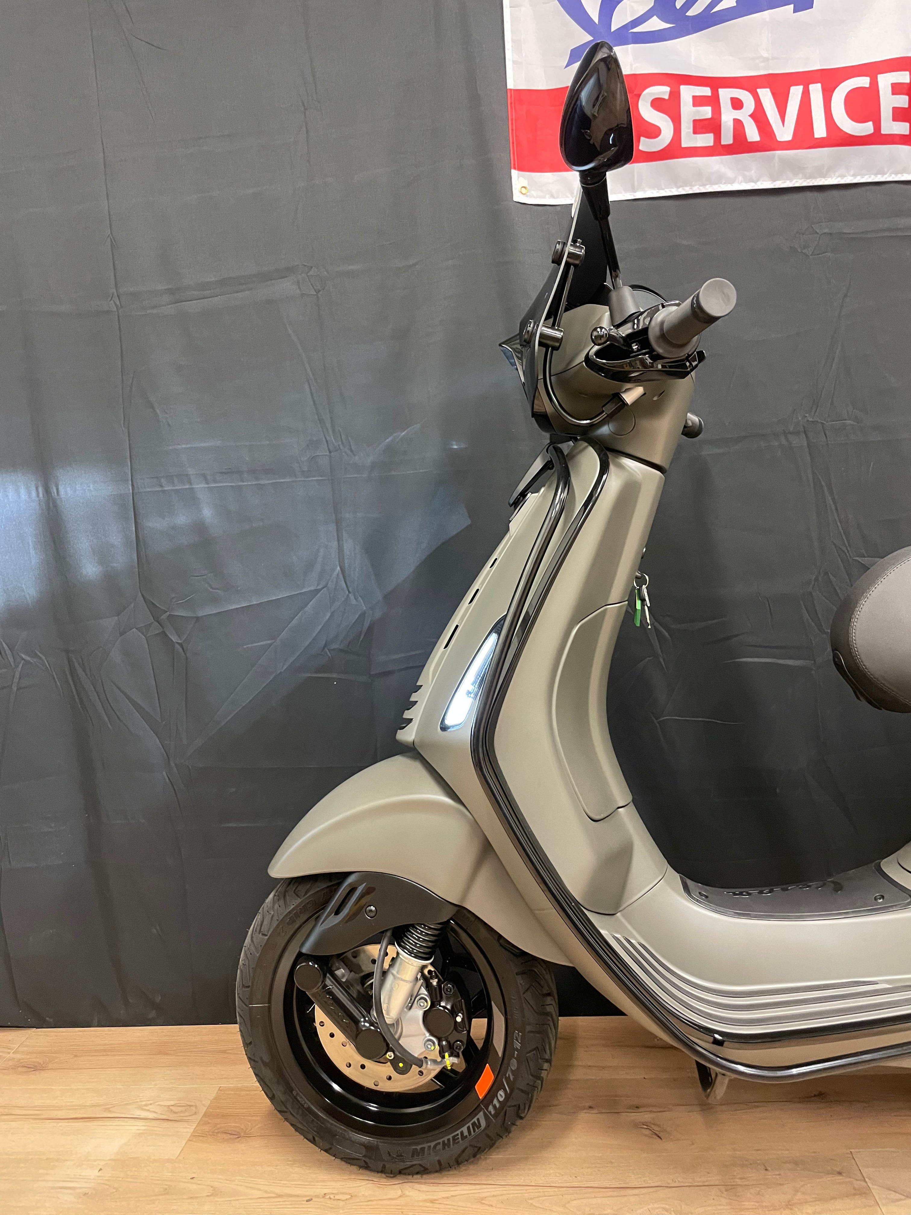 Vespa sprint Elettrica | Custom | Full option | Nieuw | 0 KM