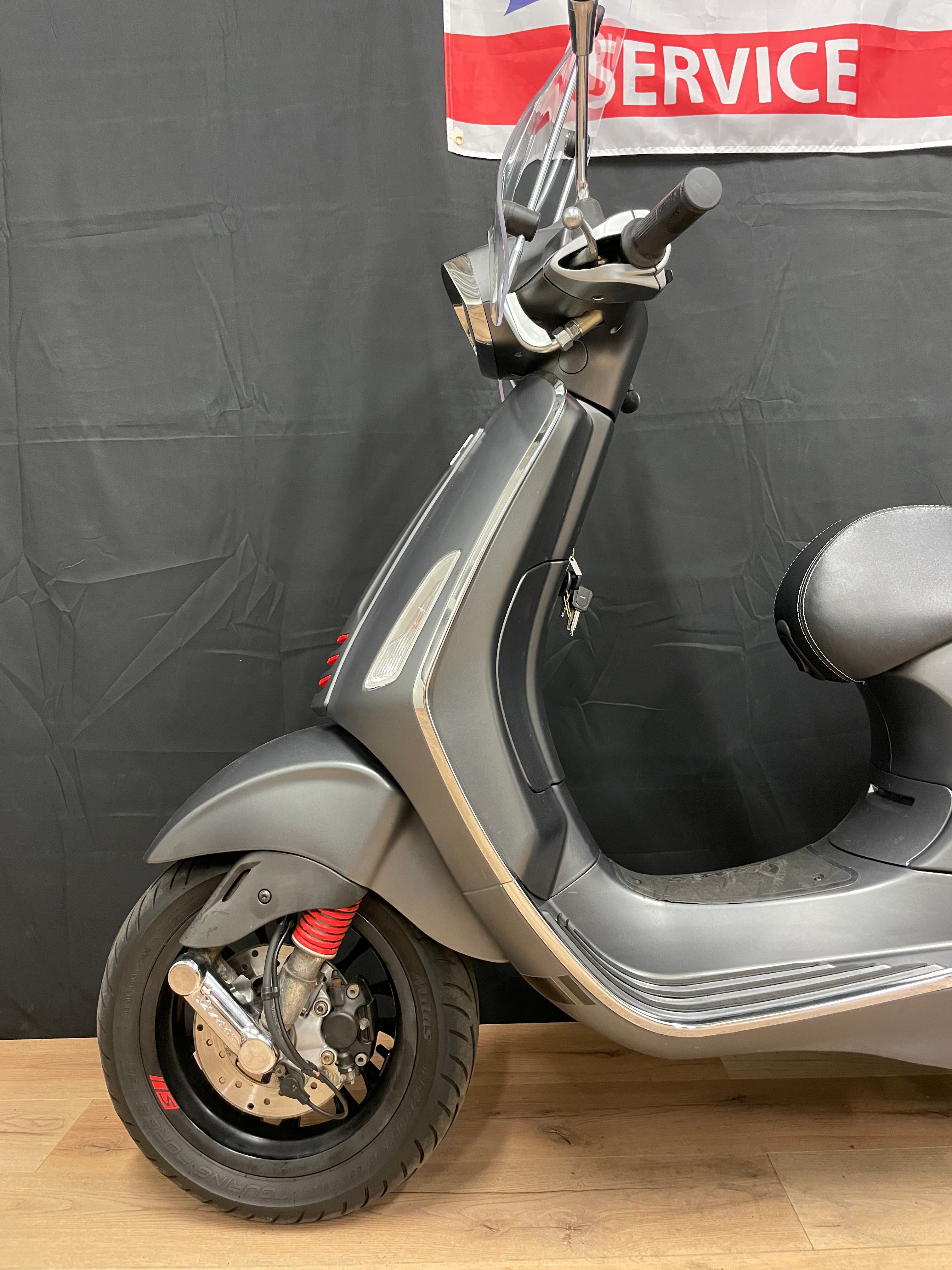 Vespa sprint | IGET | 2018 | 1e eigenaar | Snor / Brom