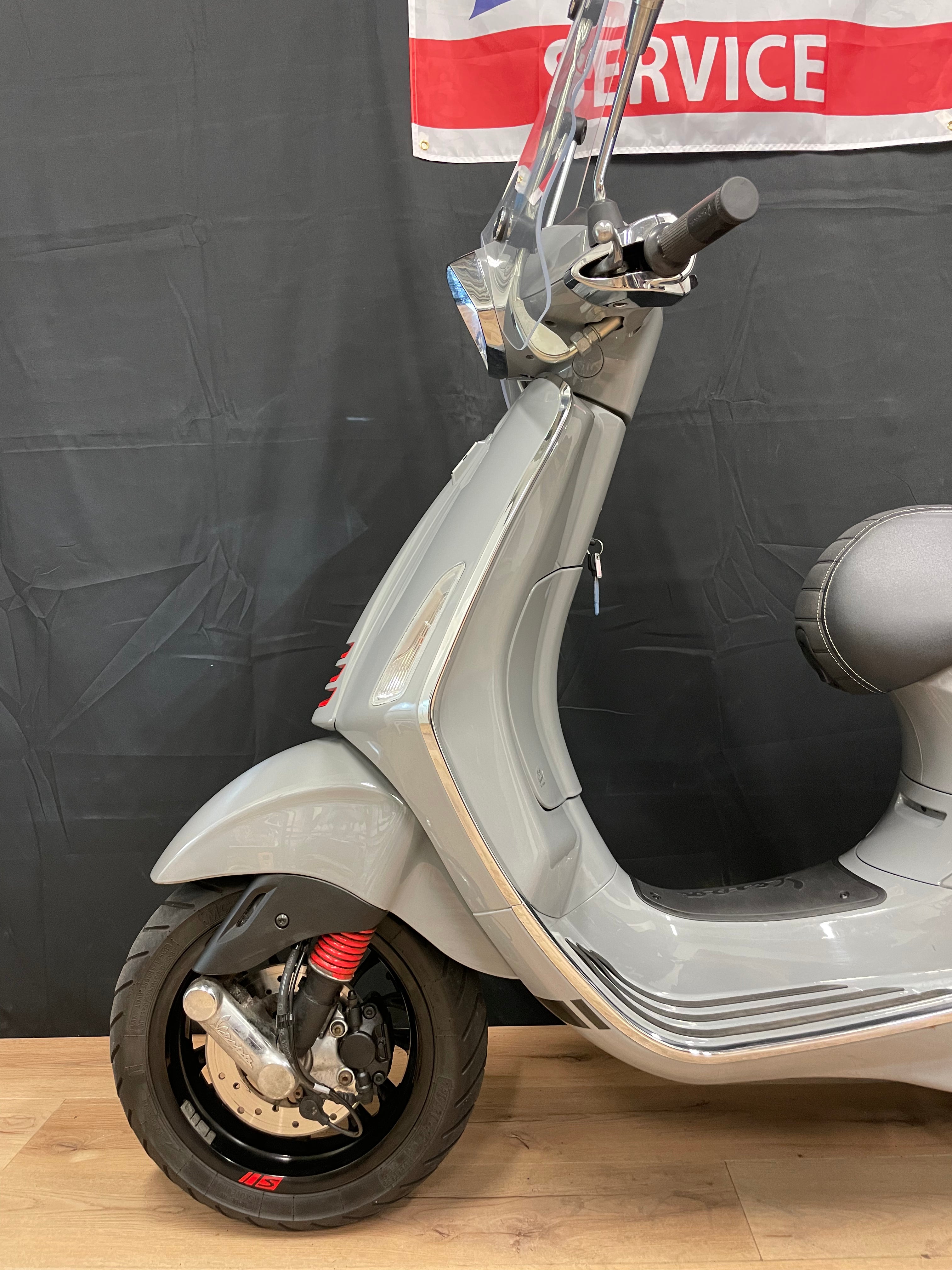 Vespa sprint - IGET - Facelift - 2018 - Snor/Brom - Garantie